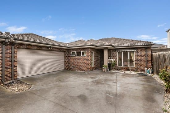 2/156 Chambers Road, Altona North, Altona North - Image 1
