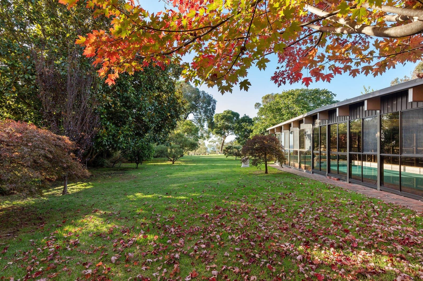 126 Bay Shore Avenue, Clifton Springs, Clifton Springs - Thumbnail 3