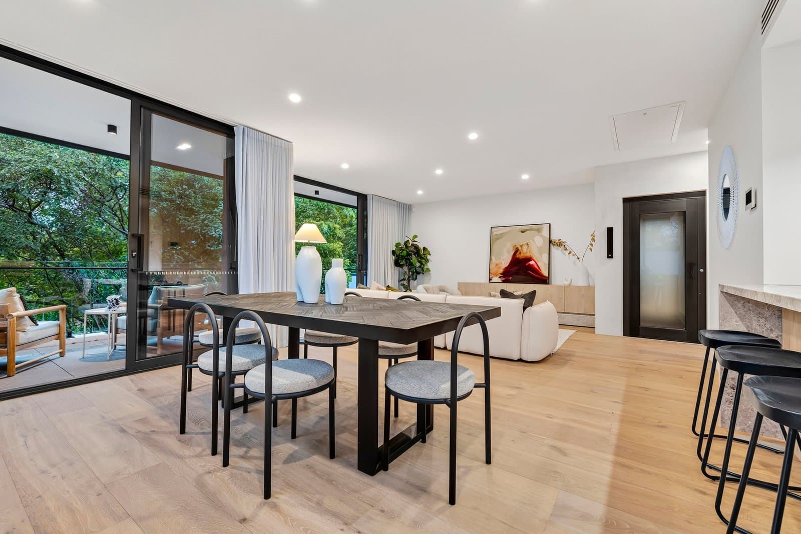 3/298 High Street Road, Mount Waverley, Mount Waverley - Image 1