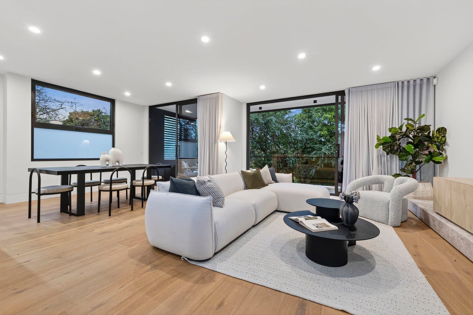 3/298 High Street Road, Mount Waverley, Mount Waverley - Thumbnail 4