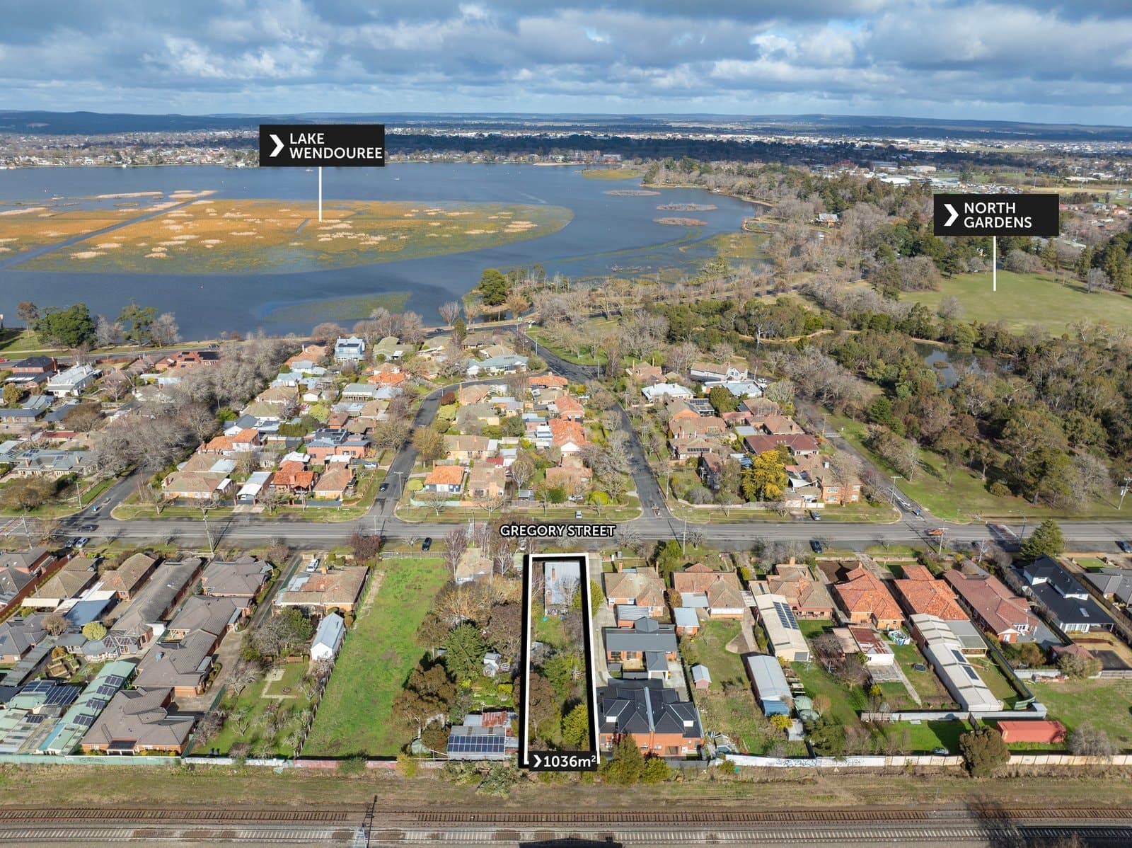 1428 Gregory Street, Lake Wendouree, Lake Wendouree - Thumbnail 2