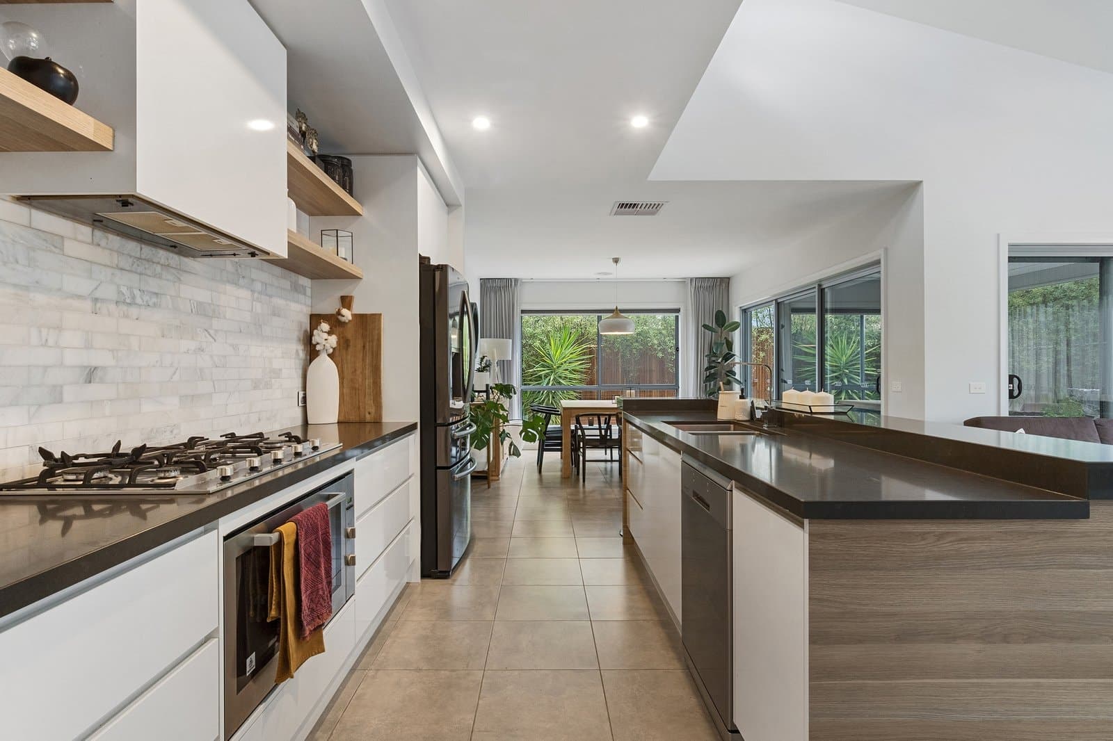 11 Park Village Terrace, Strathfieldsaye, Strathfieldsaye - Thumbnail 3