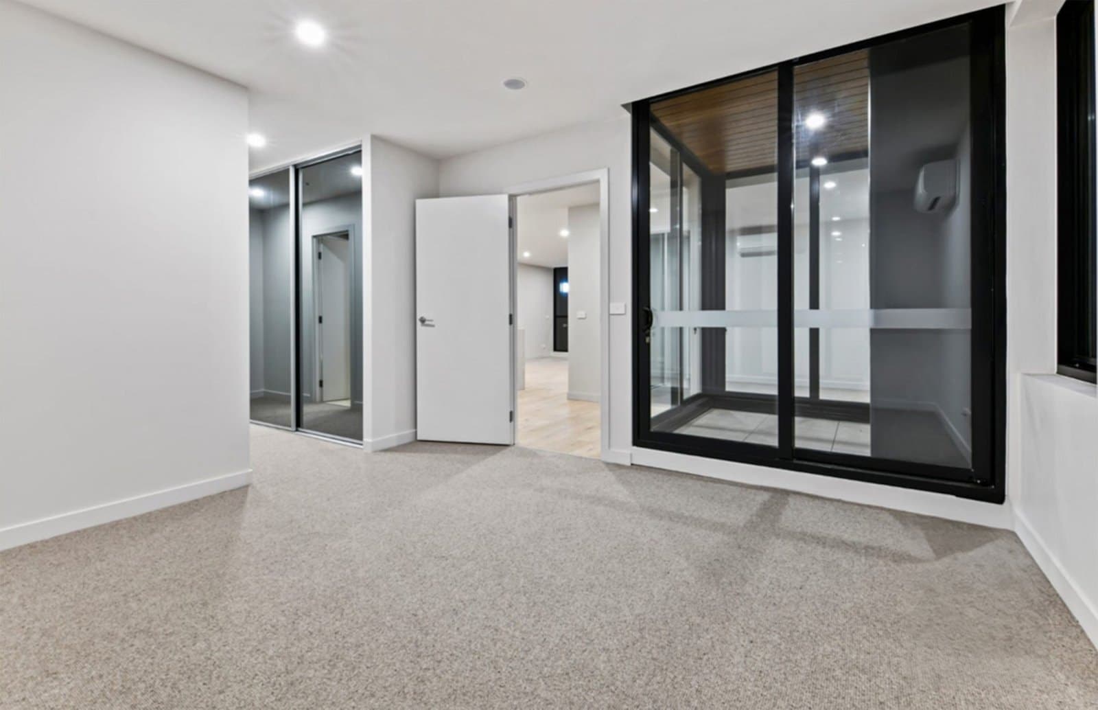 503/999 Whitehorse Road, Box Hill, Box Hill - Thumbnail 4