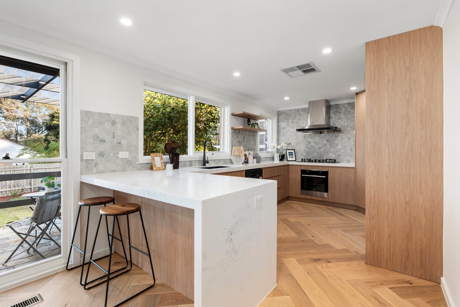 38 Winston Street, Glen Waverley, Glen Waverley - Thumbnail 7