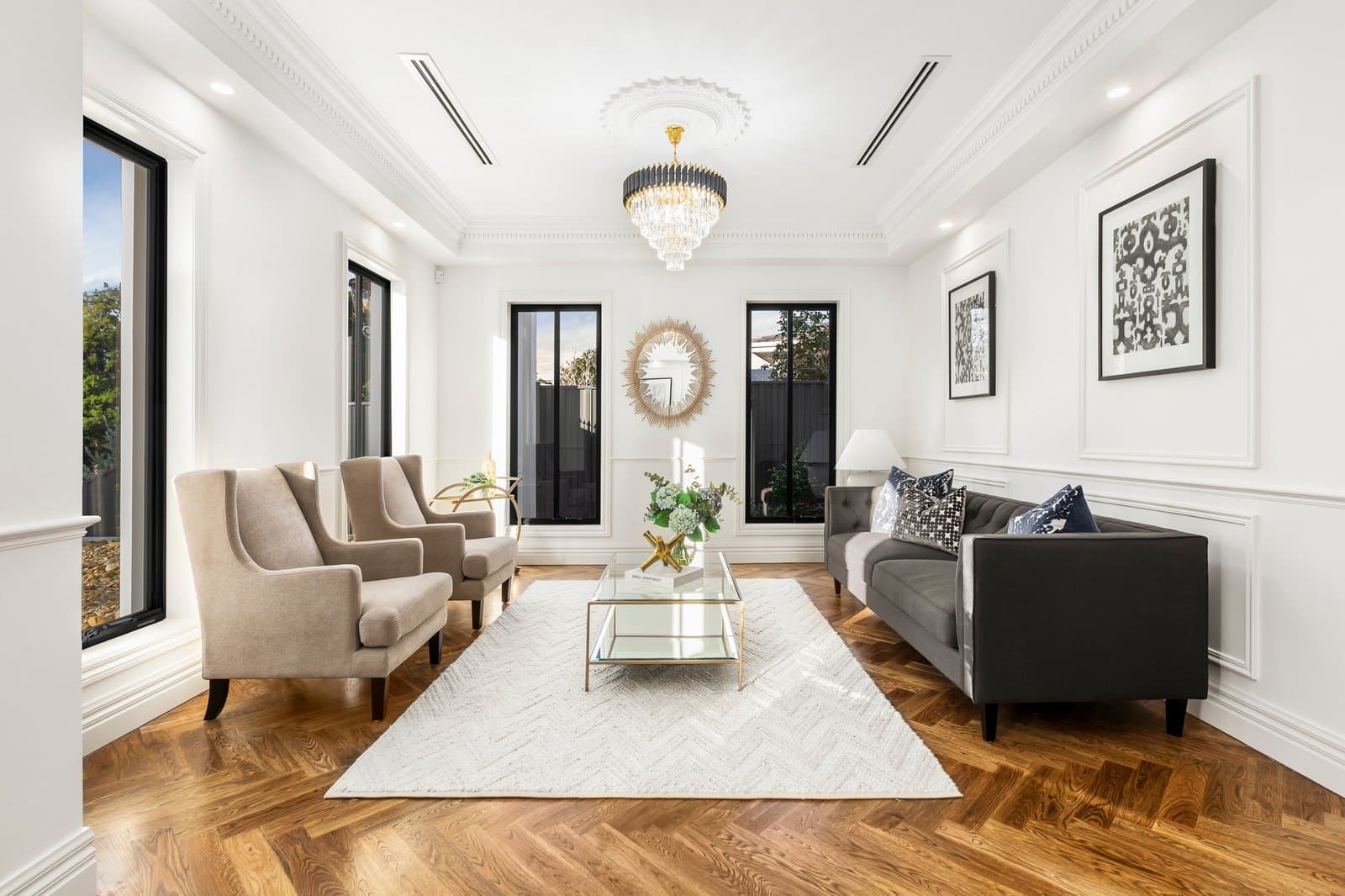 16 Cambrian Crescent, Wheelers Hill, Wheelers Hill - Thumbnail 2