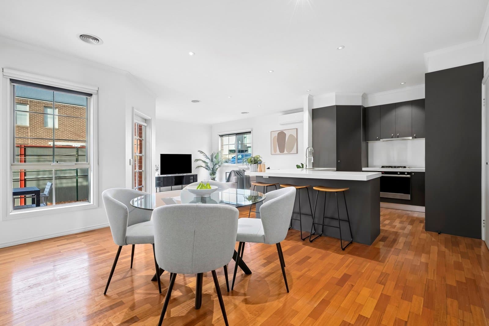 39 Spring Street, Geelong West, Geelong West - Thumbnail 5