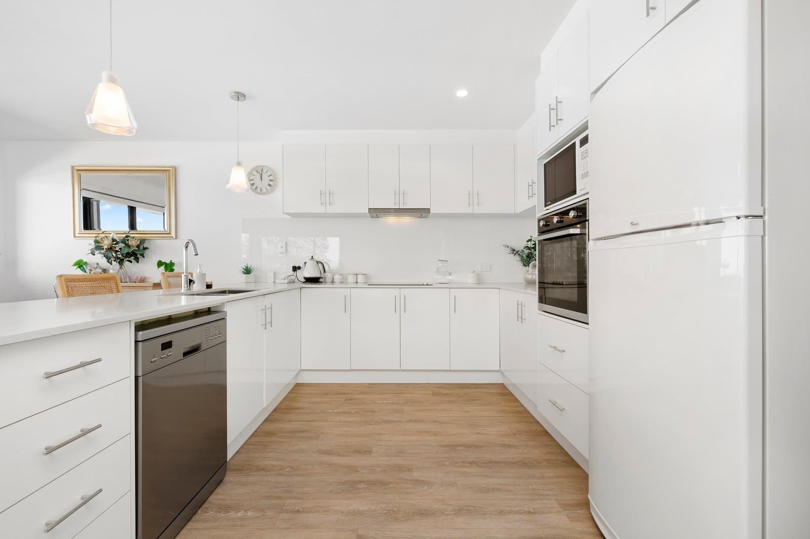 3/128-130 Beach Road, Parkdale, Parkdale - Thumbnail 2