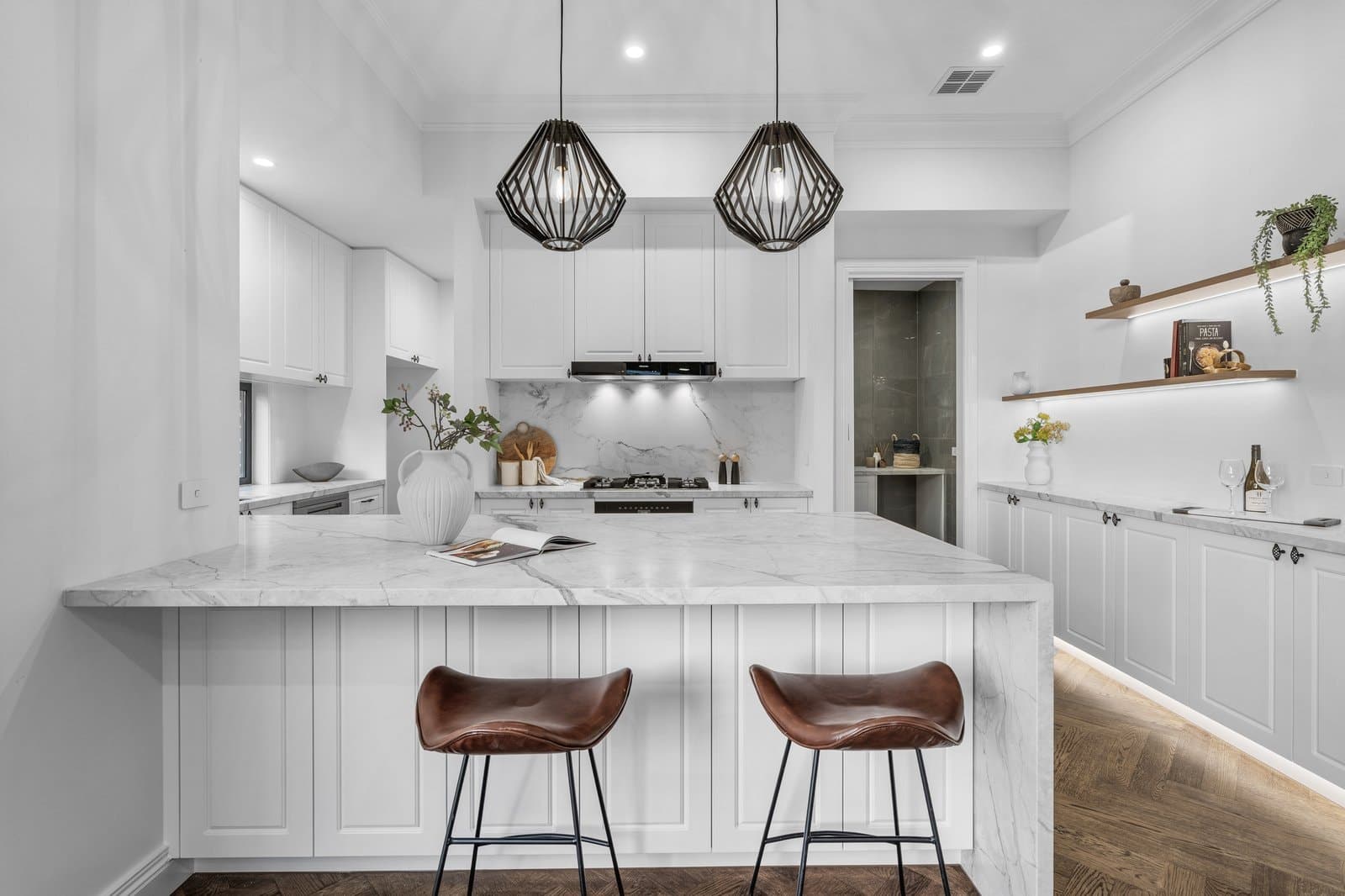 2/2 Iona Court, Mount Waverley, Mount Waverley - Thumbnail 8