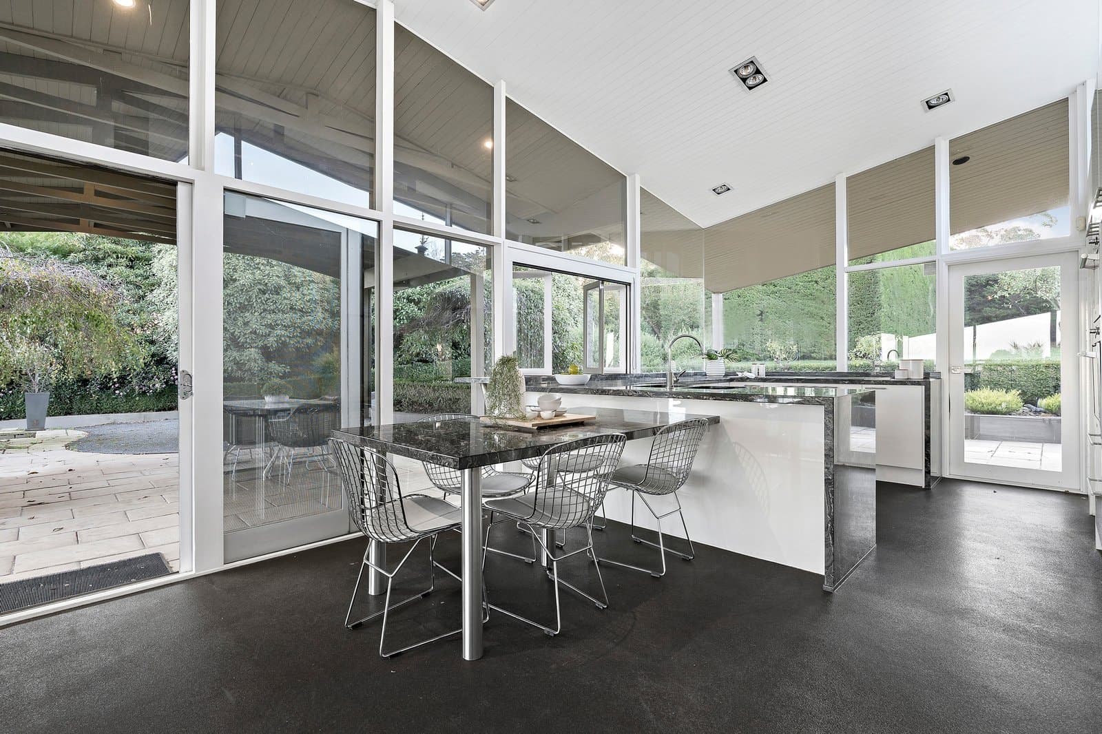 10 Bilgola Court, Mount Eliza, Mount Eliza - Thumbnail 4