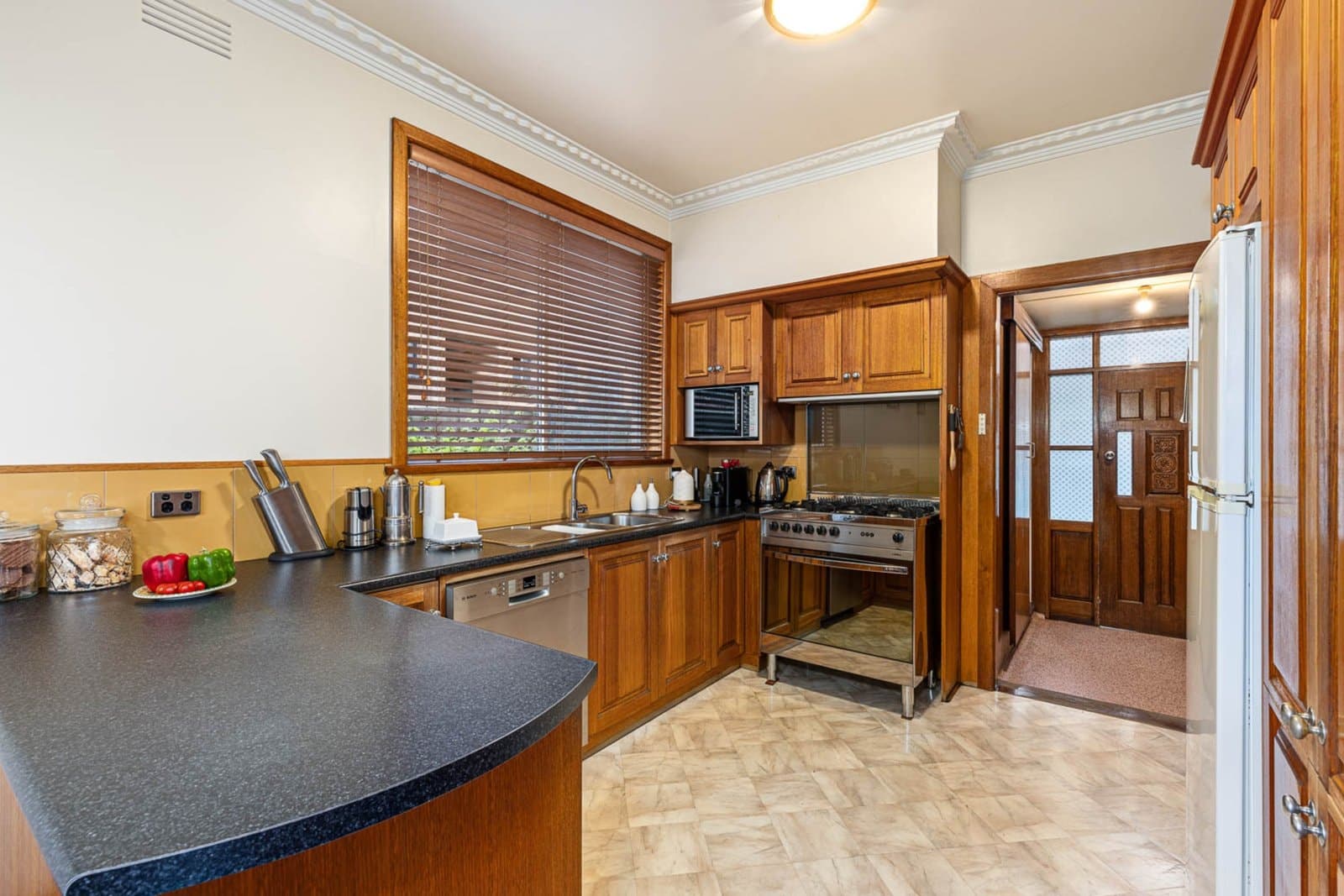 1 Claxton Street, Ballarat Central, Ballarat Central - Thumbnail 7