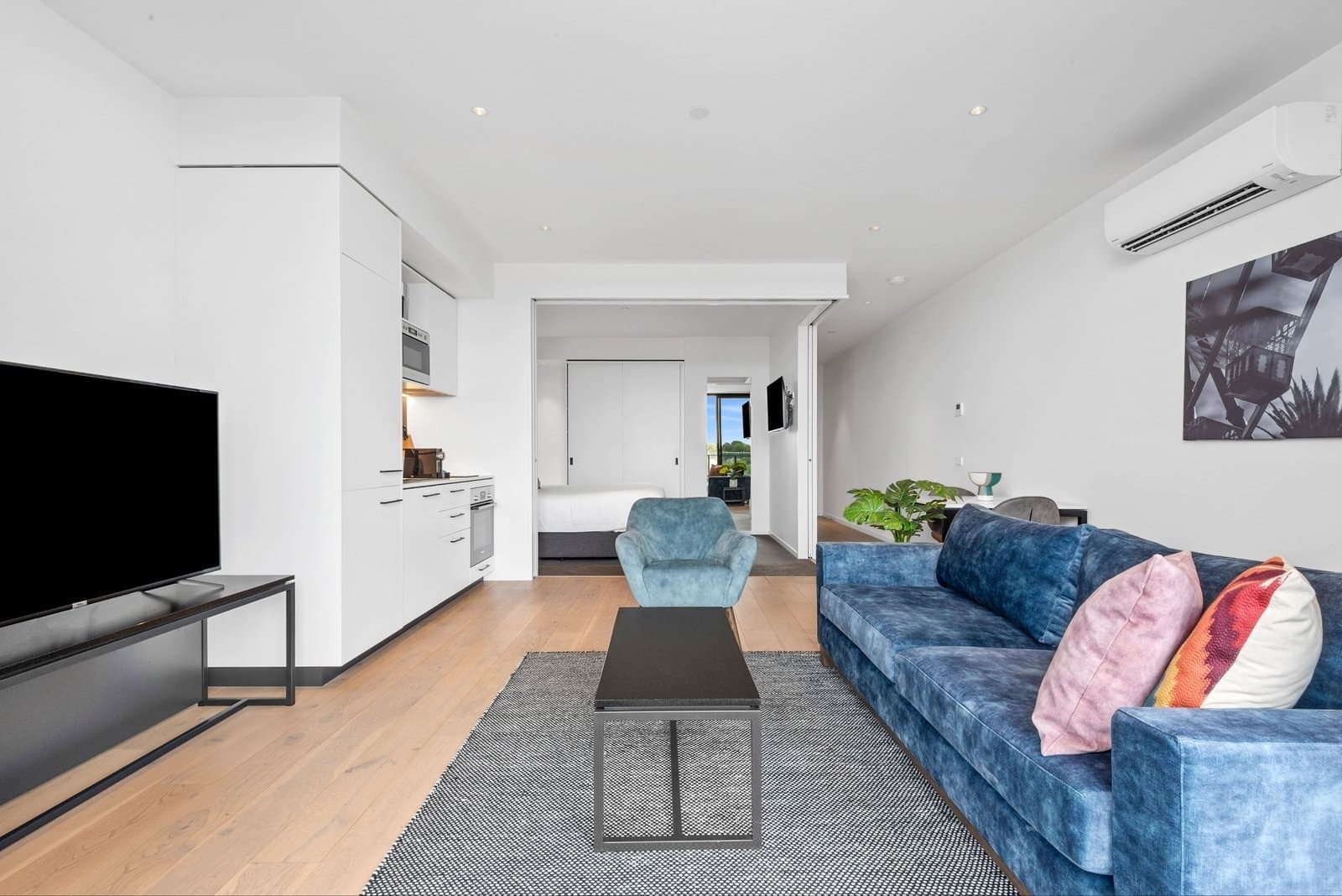 605/10 Bellerine Street, Geelong, Geelong - Thumbnail 4