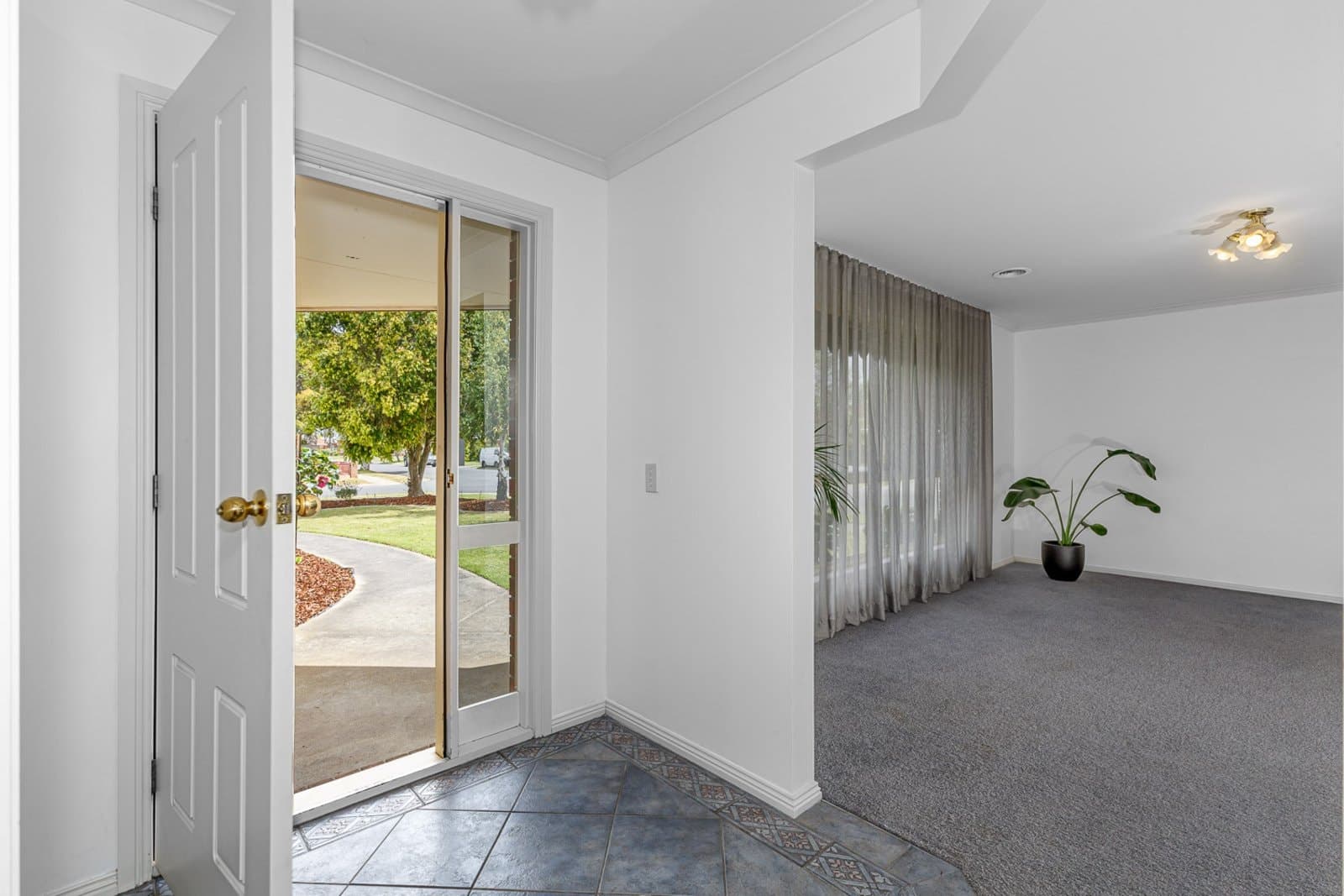 1 Bourbon Street, Delacombe, Delacombe - Thumbnail 2