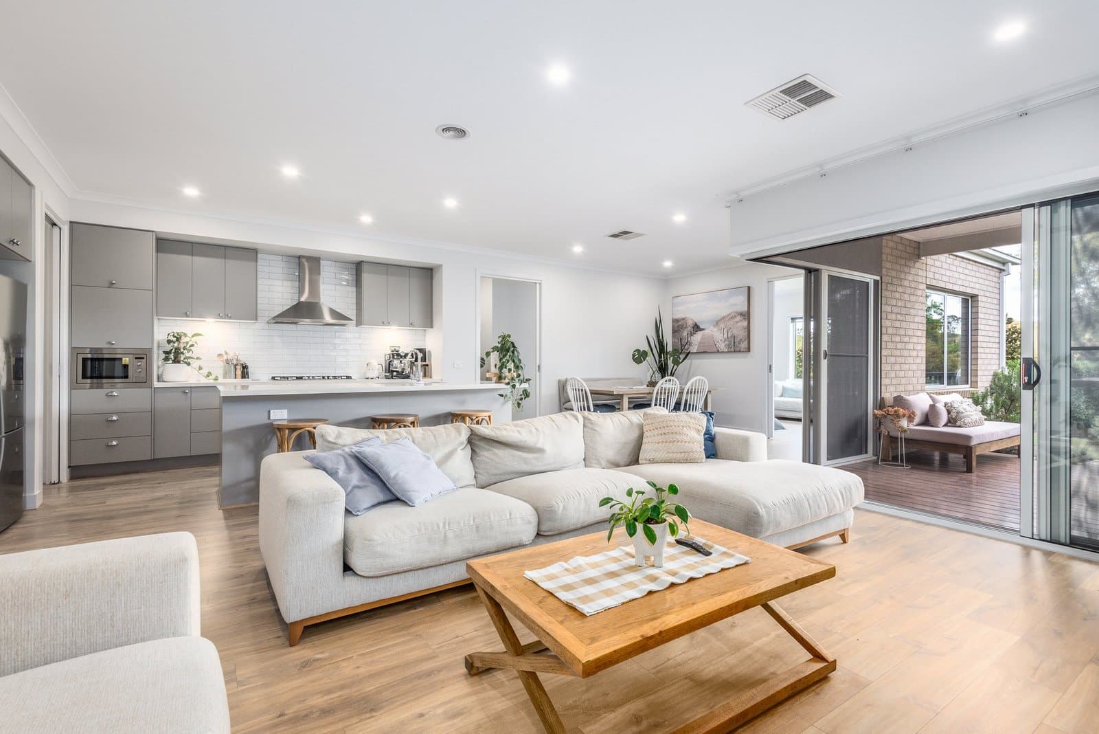 44 Salisbury Circuit, Fyansford, Fyansford - Thumbnail 2