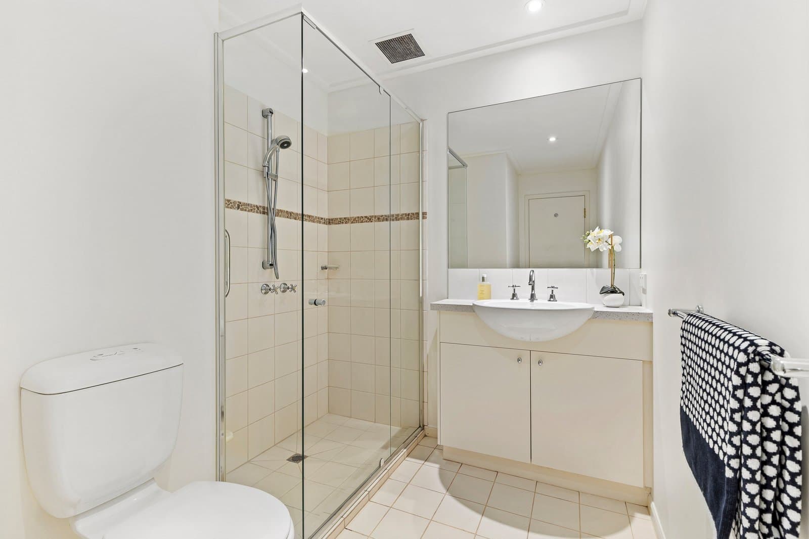 7/48 Esplanade West, Port Melbourne, Port Melbourne - Thumbnail 7