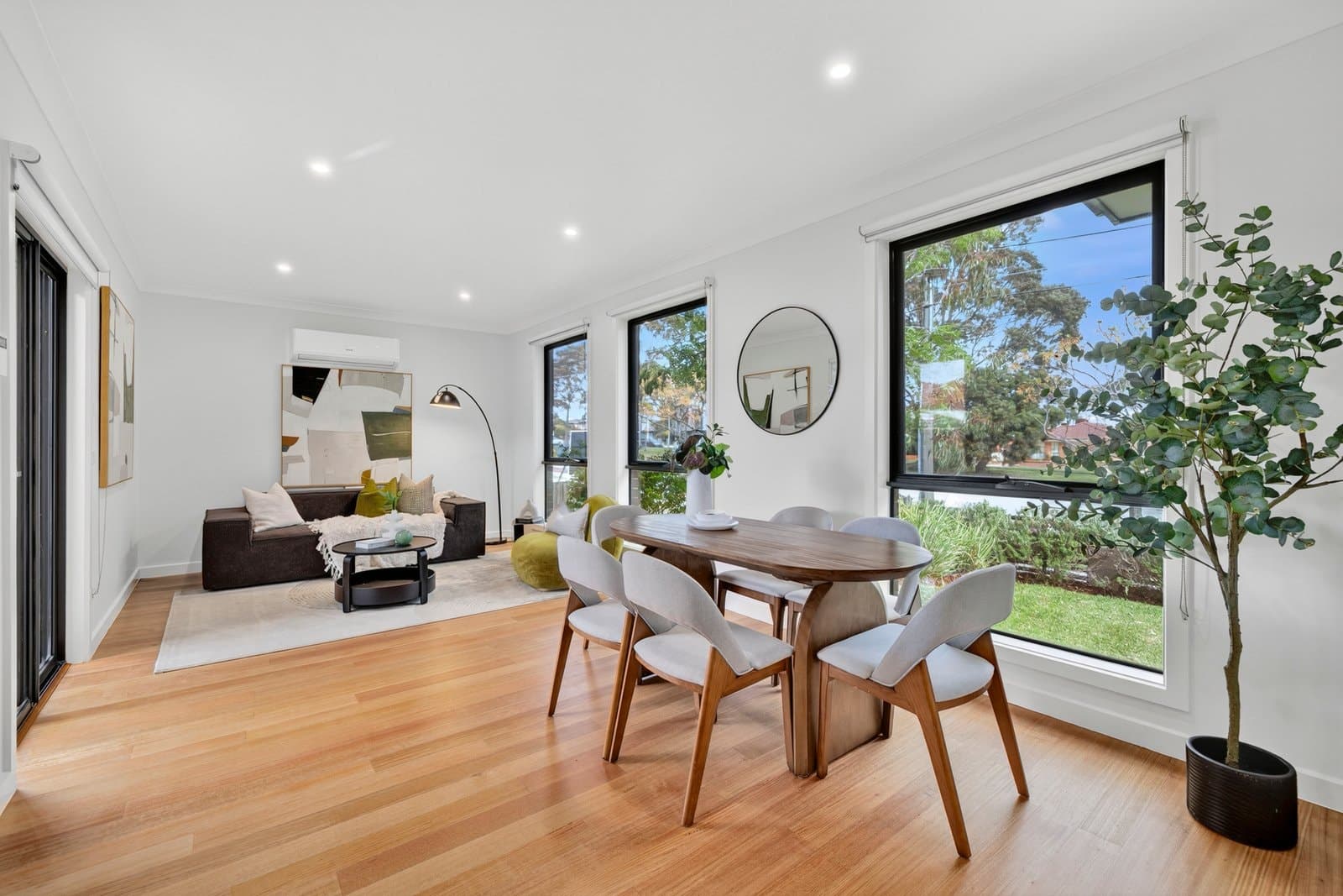 1405 North Road, Oakleigh East, Oakleigh East - Thumbnail 3