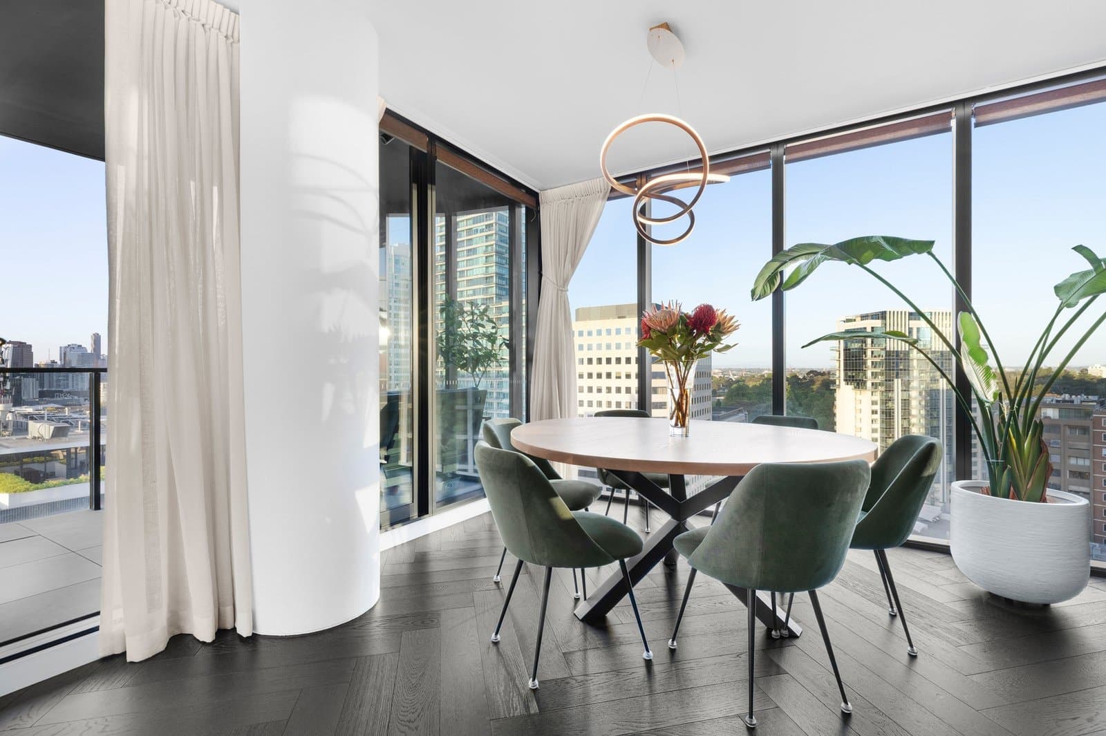 1708/39 Park Street, South Melbourne, South Melbourne - Thumbnail 2