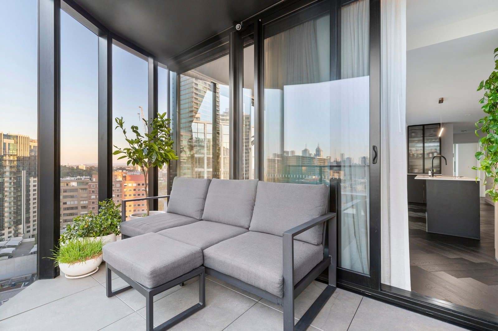 1708/39 Park Street, South Melbourne, South Melbourne - Thumbnail 5
