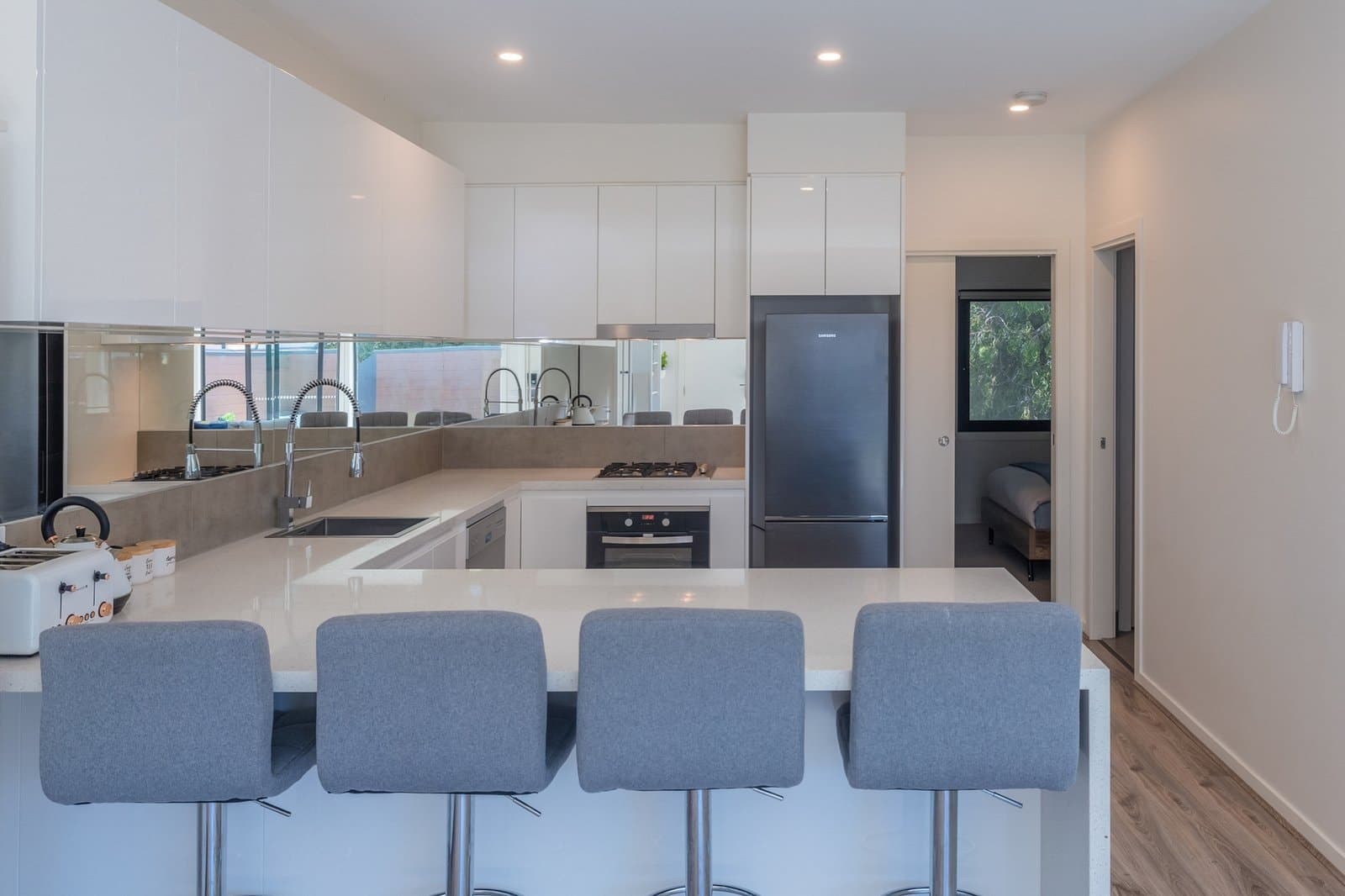 4/14 Bonham Crescent, Oakleigh East, Oakleigh East - Thumbnail 3