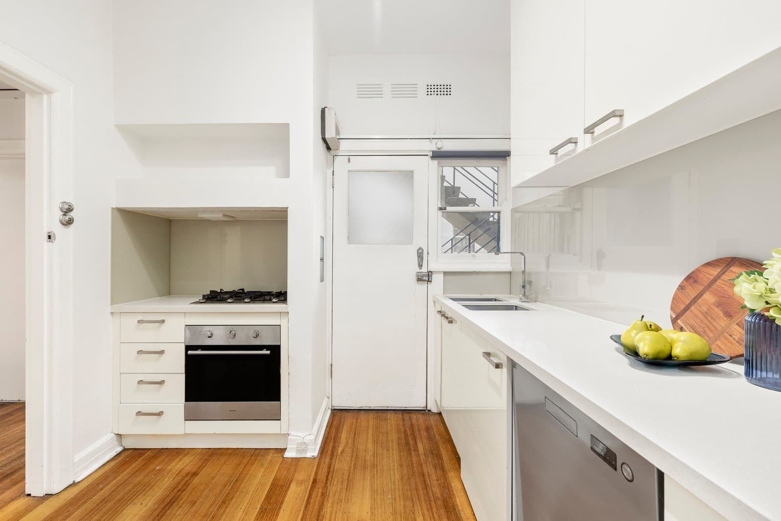 8/16 Charnwood Road, St Kilda, St Kilda - Thumbnail 5