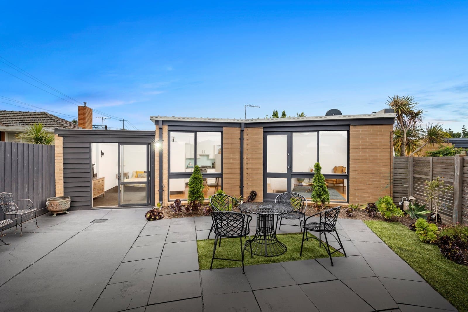 2/3-5 Wyuna Court, Bentleigh, Bentleigh - Image 1