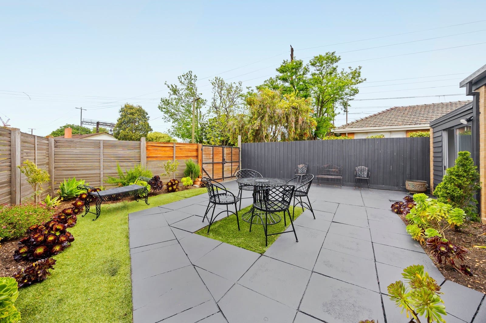 2/3-5 Wyuna Court, Bentleigh, Bentleigh - Thumbnail 2