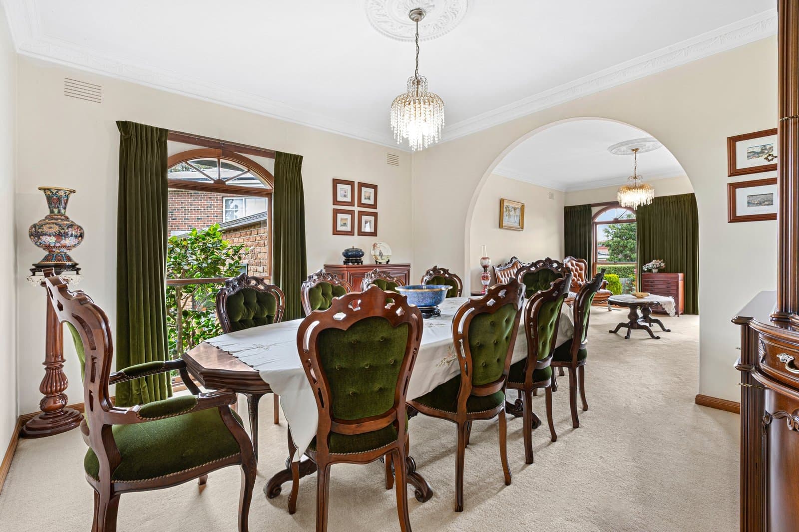 9 Wyuna Court, Wheelers Hill, Wheelers Hill - Thumbnail 4