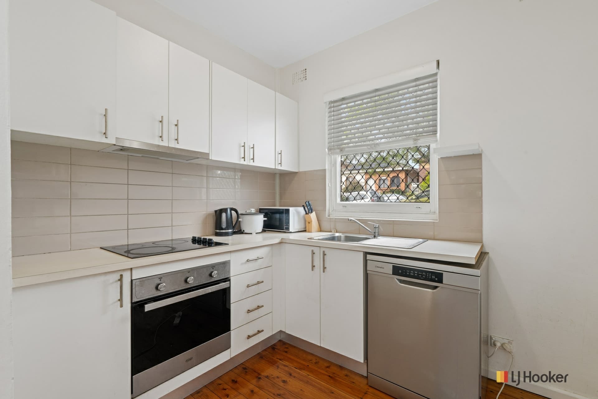 1/82-84 Cronulla Street, Carlton, Carlton - Thumbnail 2