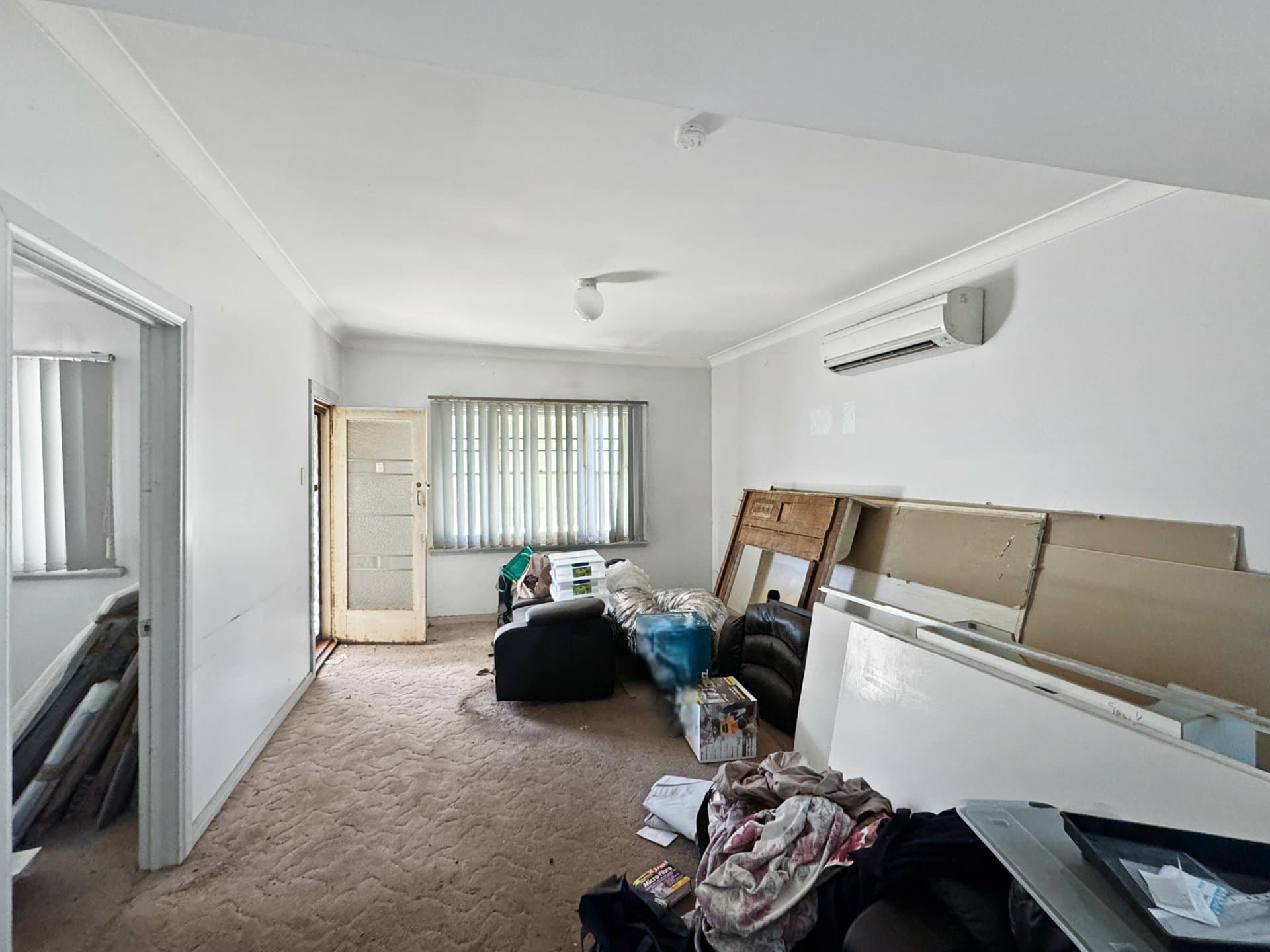 109 Mica Street, Broken Hill, Broken Hill - Thumbnail 2