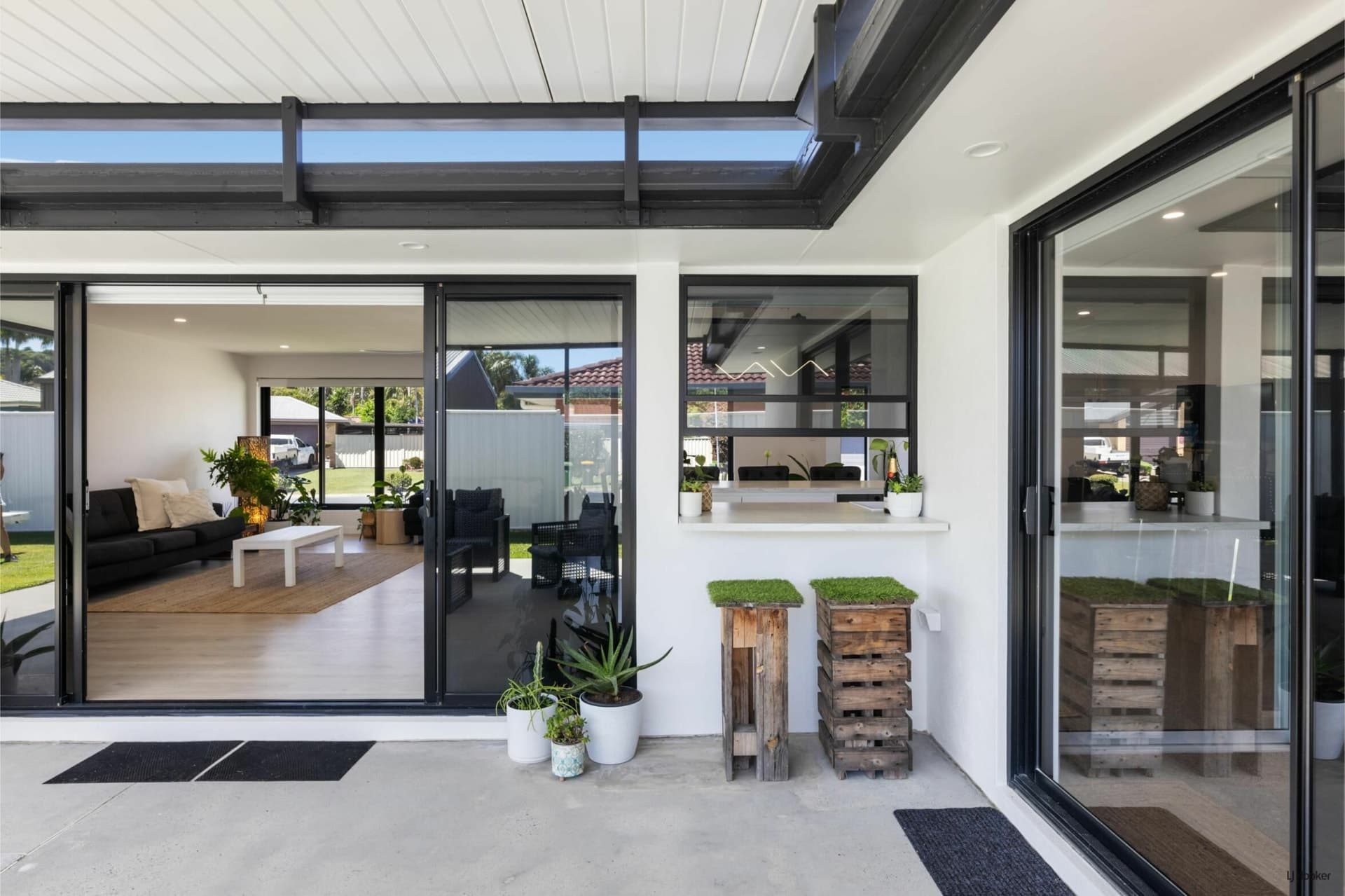 11 Togos Avenue, Currumbin Waters, Currumbin Waters - Thumbnail 8