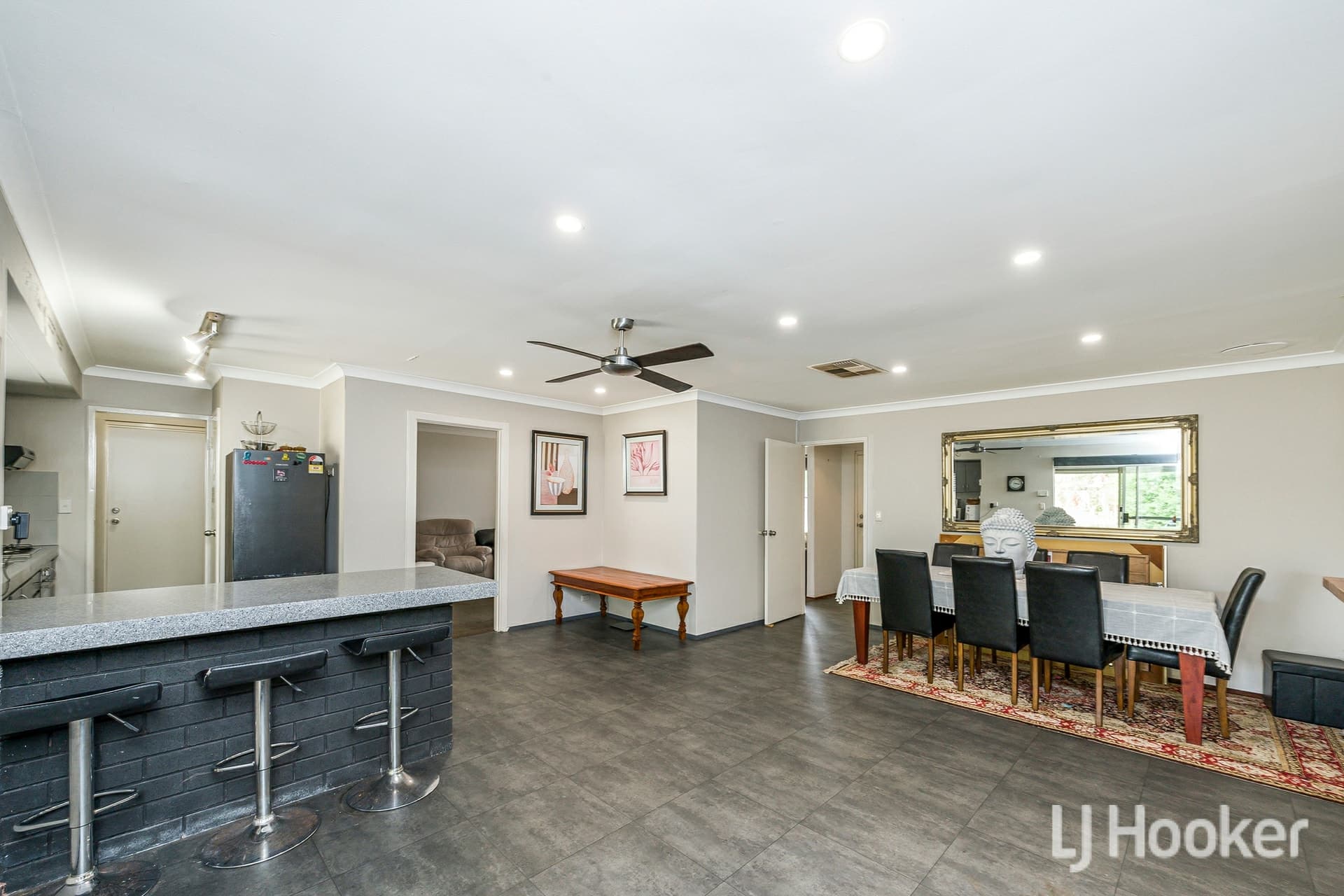 9 Farrer Place, Thornlie, Thornlie - Thumbnail 3