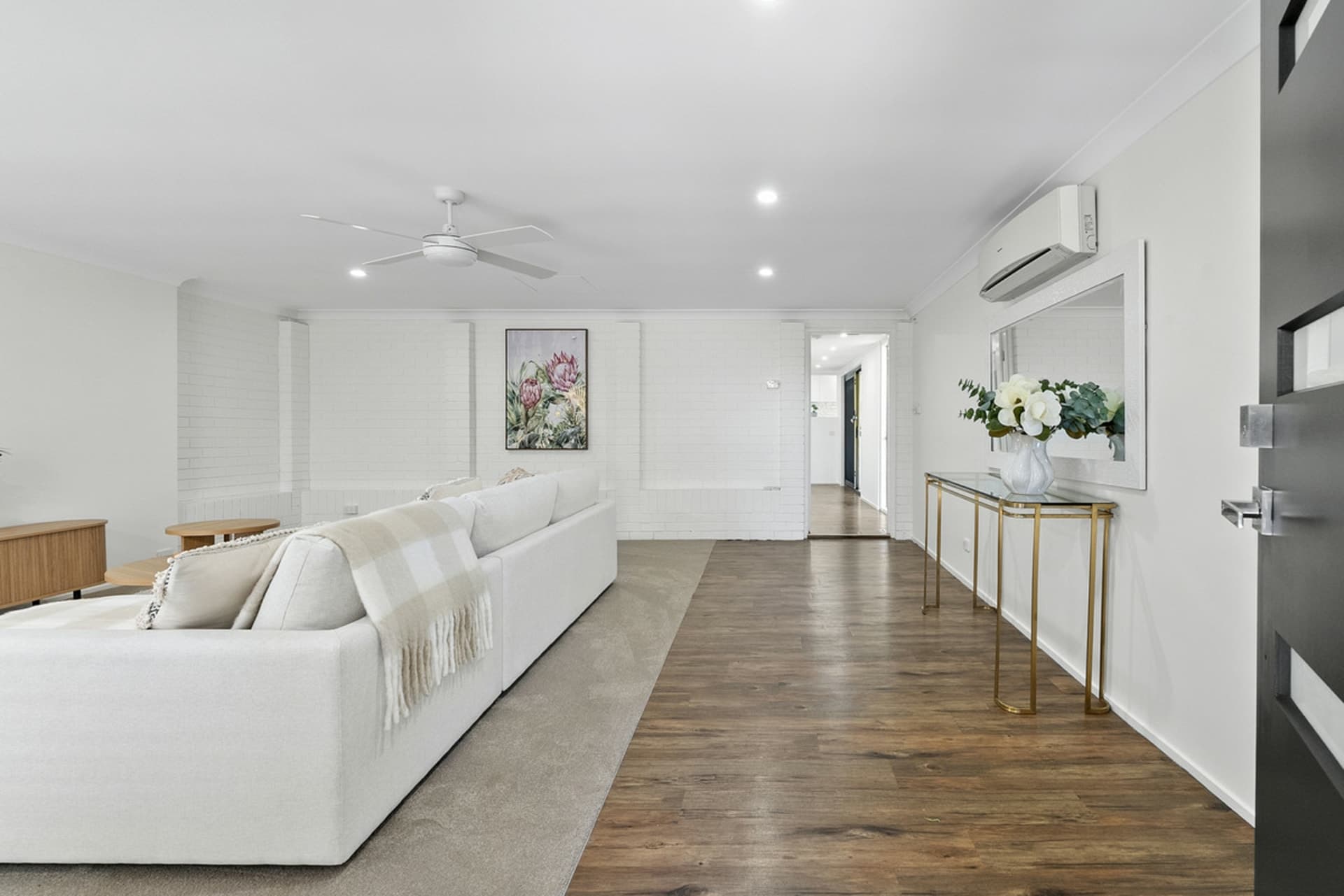 3 Lachlan Court, Helensvale, Helensvale - Thumbnail 3