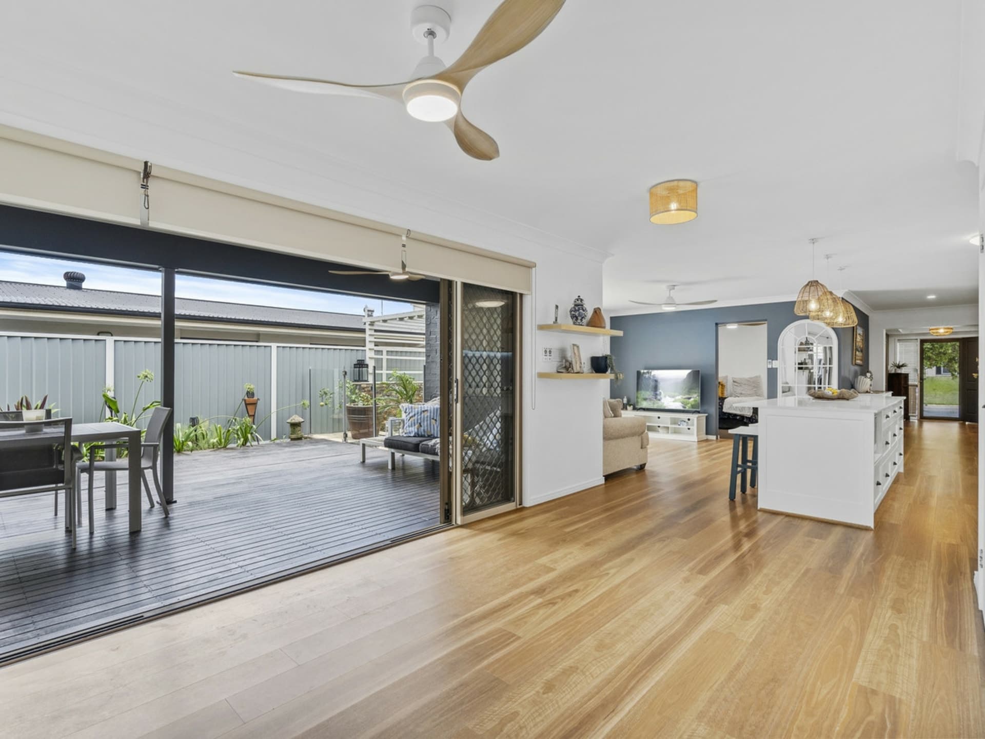 19 Tennant Street, Pacific Pines, Pacific Pines - Thumbnail 6