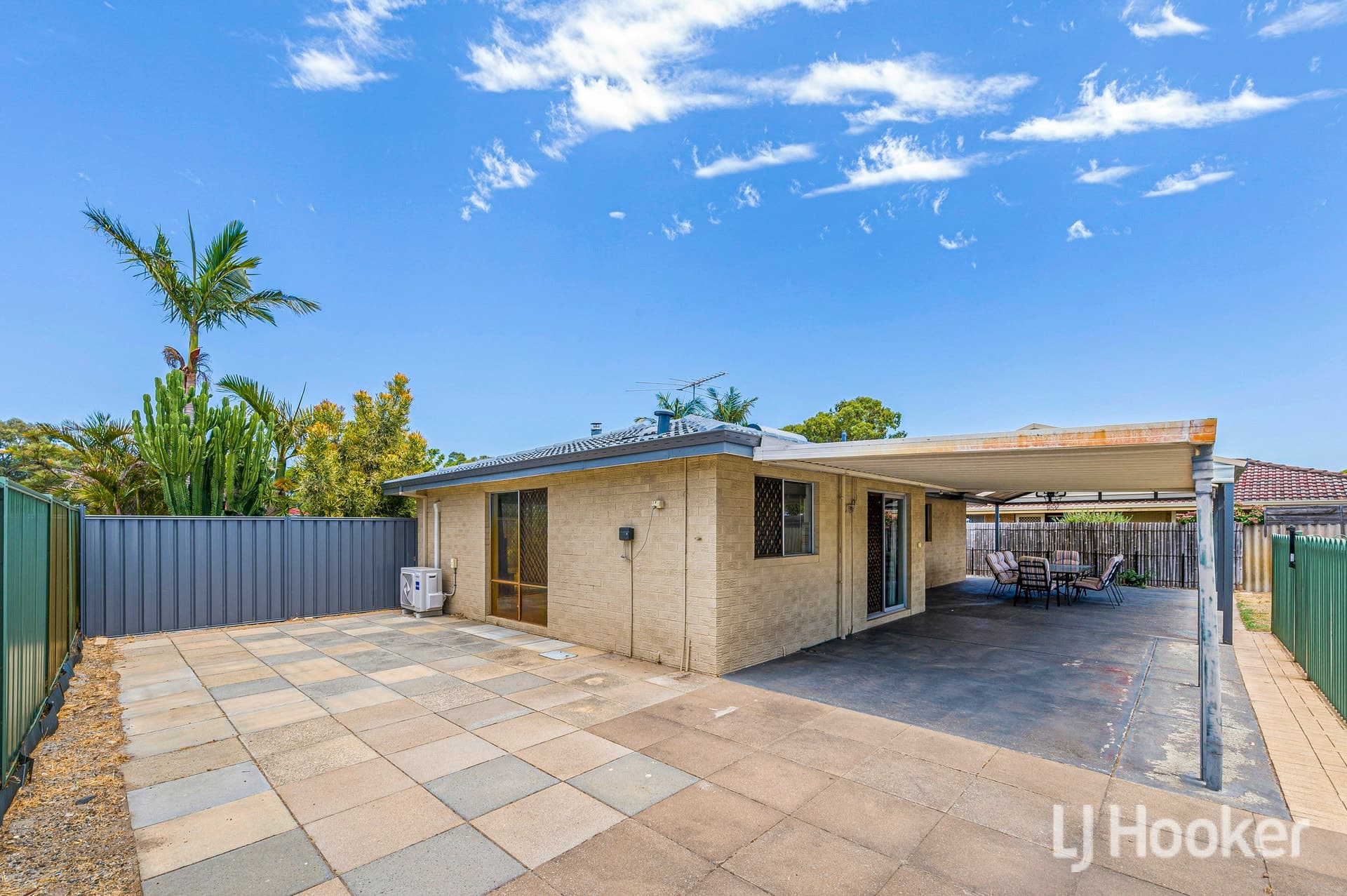 1 Oakajee Court, Gosnells, Gosnells - Image 1