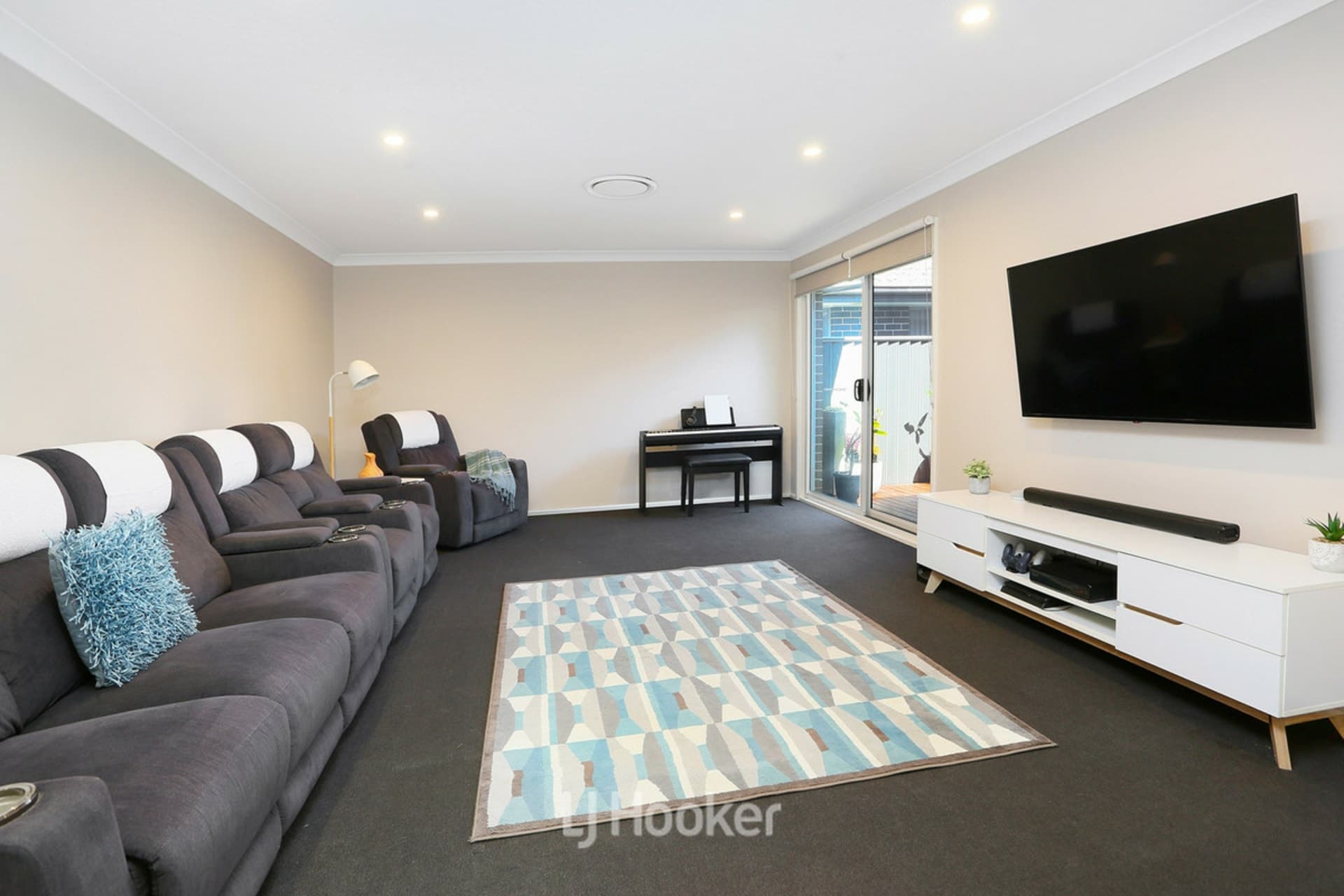 40 Gilroy Street, Ropes Crossing, Ropes Crossing - Thumbnail 2