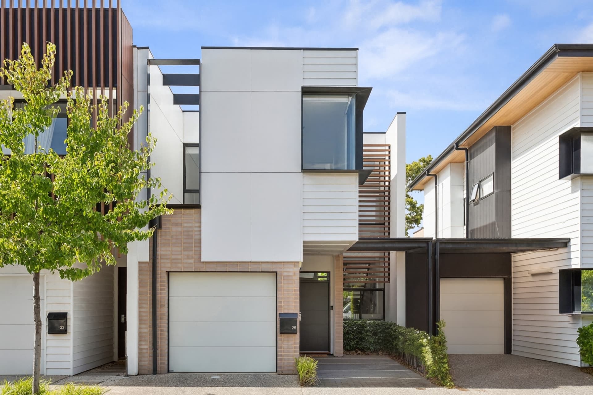 25 Banksia Street, West Lakes, West Lakes - Image 1