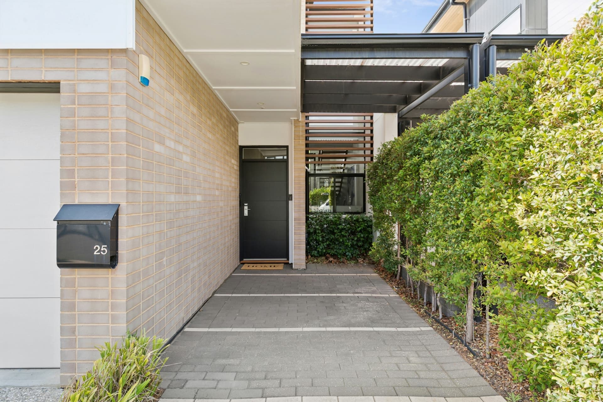 25 Banksia Street, West Lakes, West Lakes - Thumbnail 2