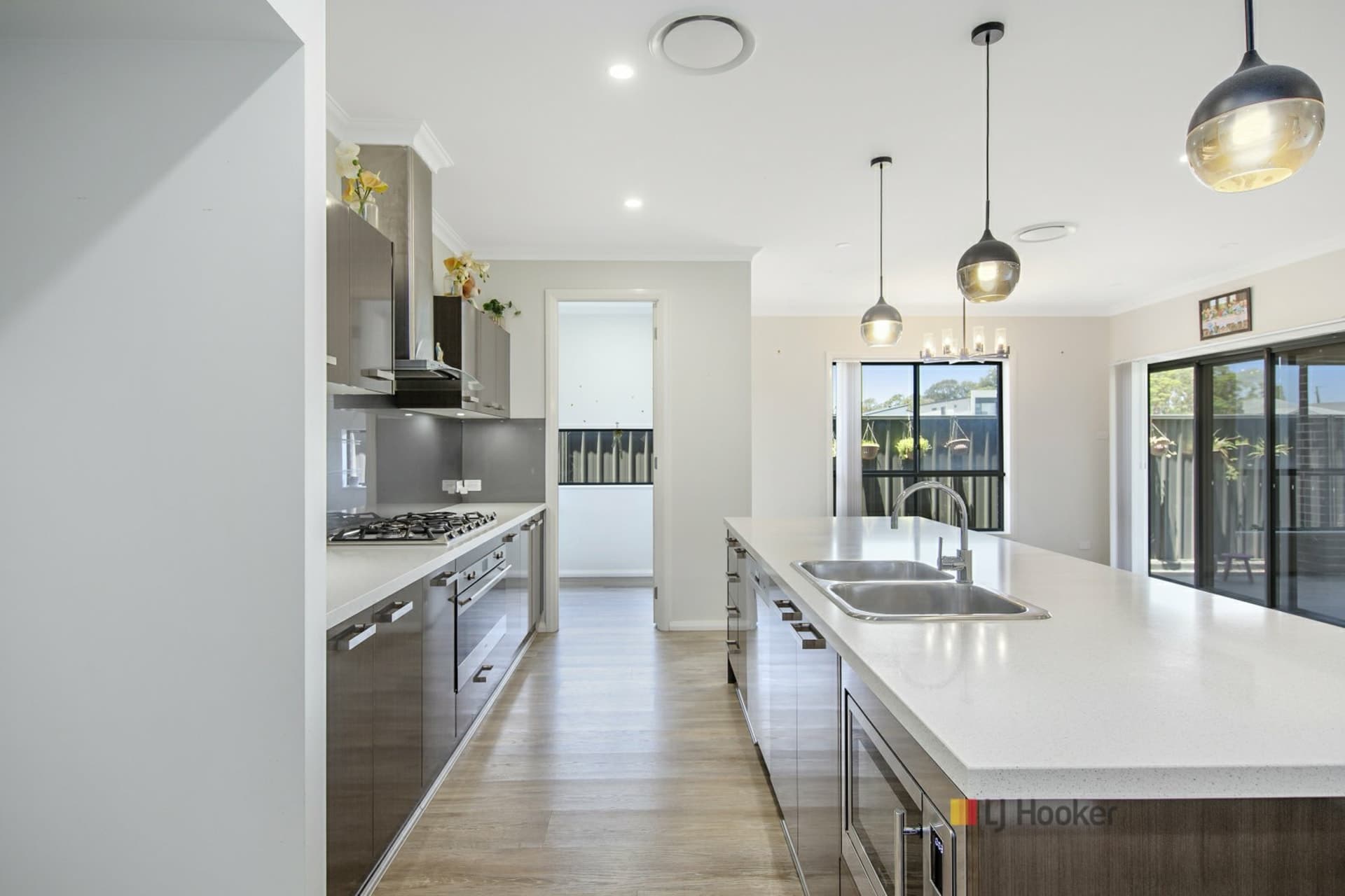 32 Galleon Street, Hamlyn Terrace, Hamlyn Terrace - Thumbnail 3