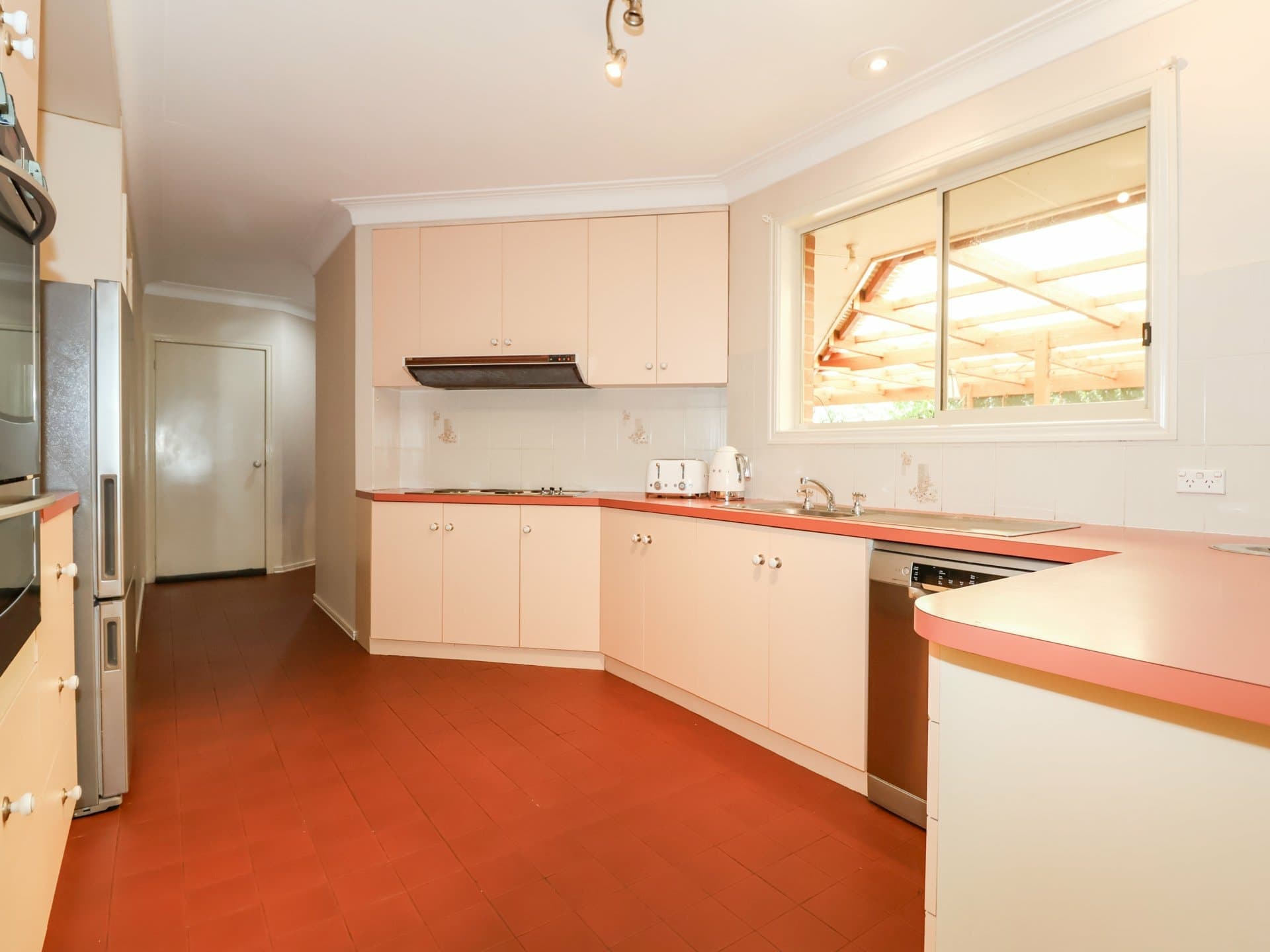 34 Butterworth Street, Swan Hill, Swan Hill - Thumbnail 2