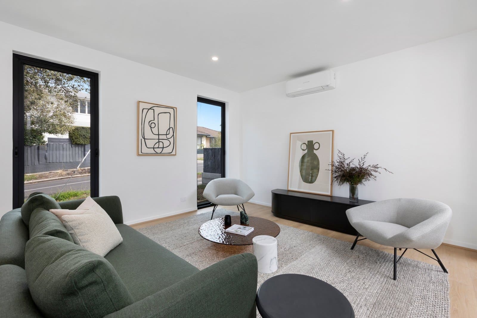 33 Davey Street, Parkdale, Parkdale - Thumbnail 4