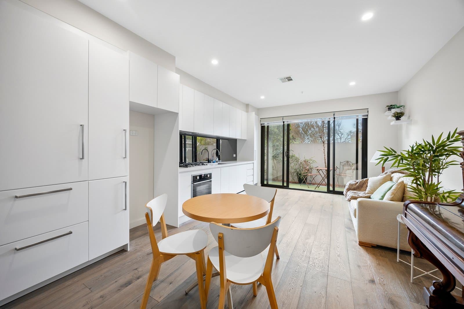 14/7 Cowra Street, Brighton, Brighton - Thumbnail 3