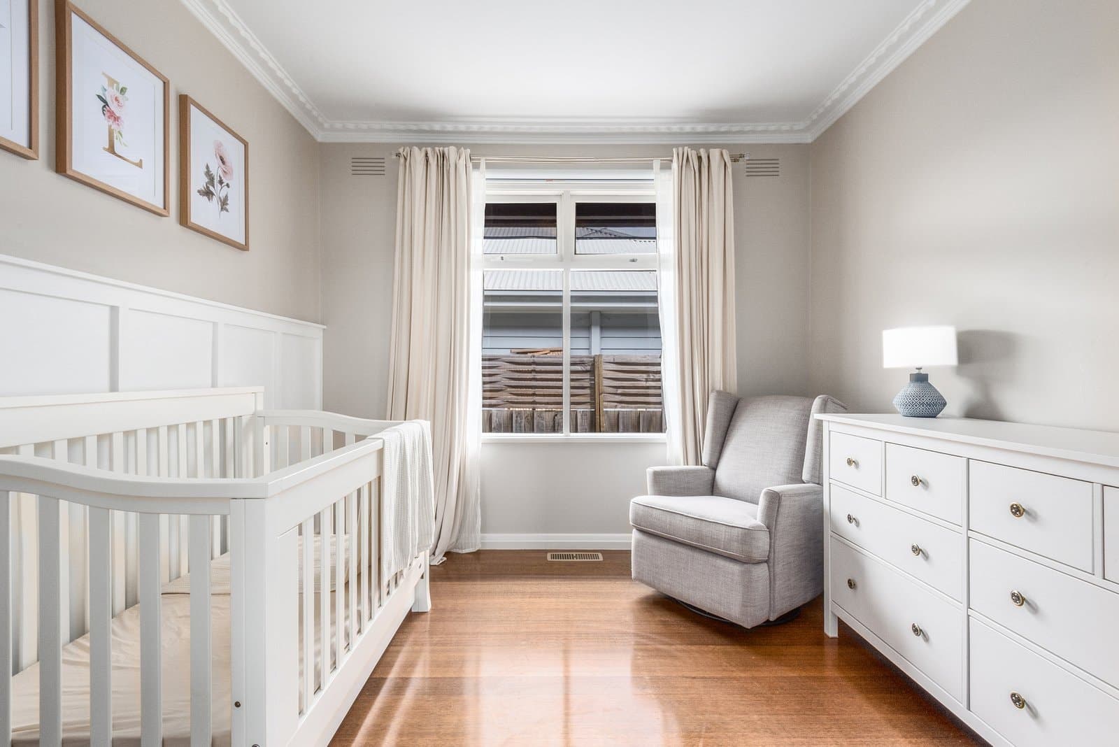 1 Roslyn Road, Belmont, Belmont - Thumbnail 8