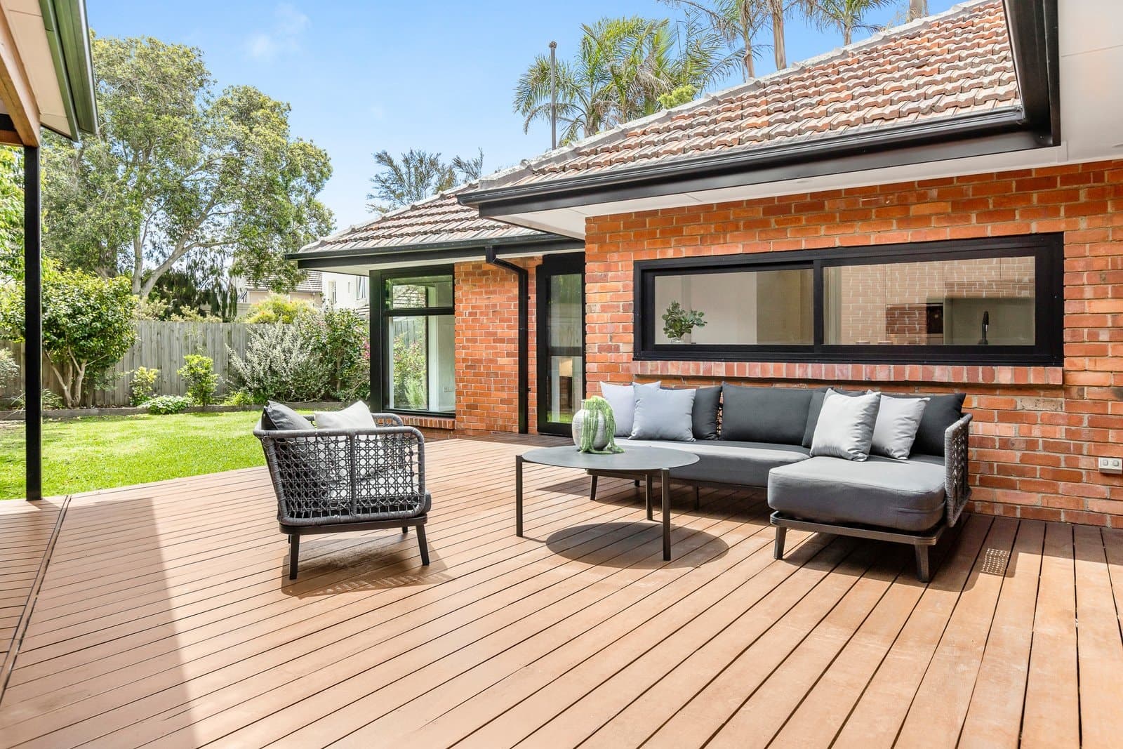 239 South Road, Brighton East, Brighton East - Thumbnail 2