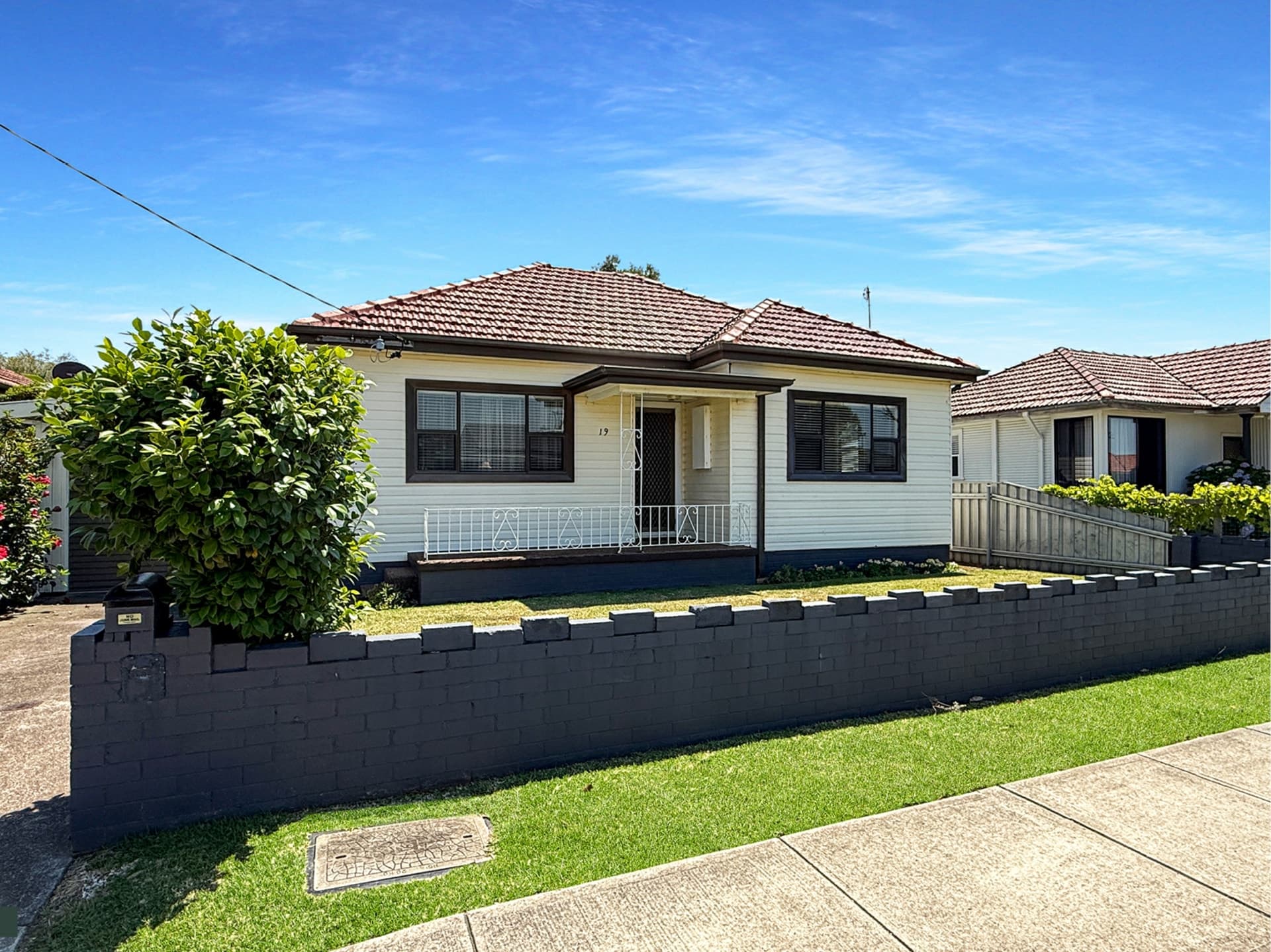 19 Hitchcock Avenue, Belmont, Belmont - Image 1