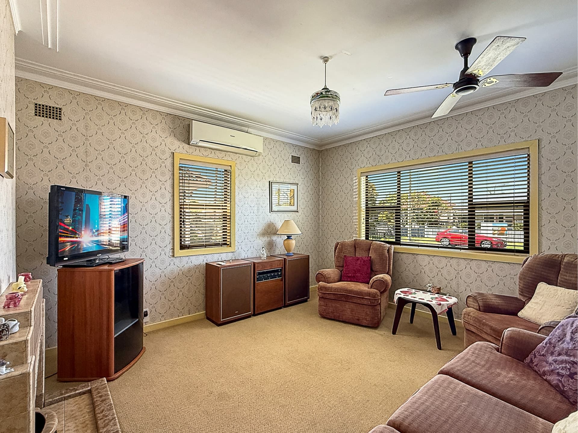 19 Hitchcock Avenue, Belmont, Belmont - Thumbnail 4