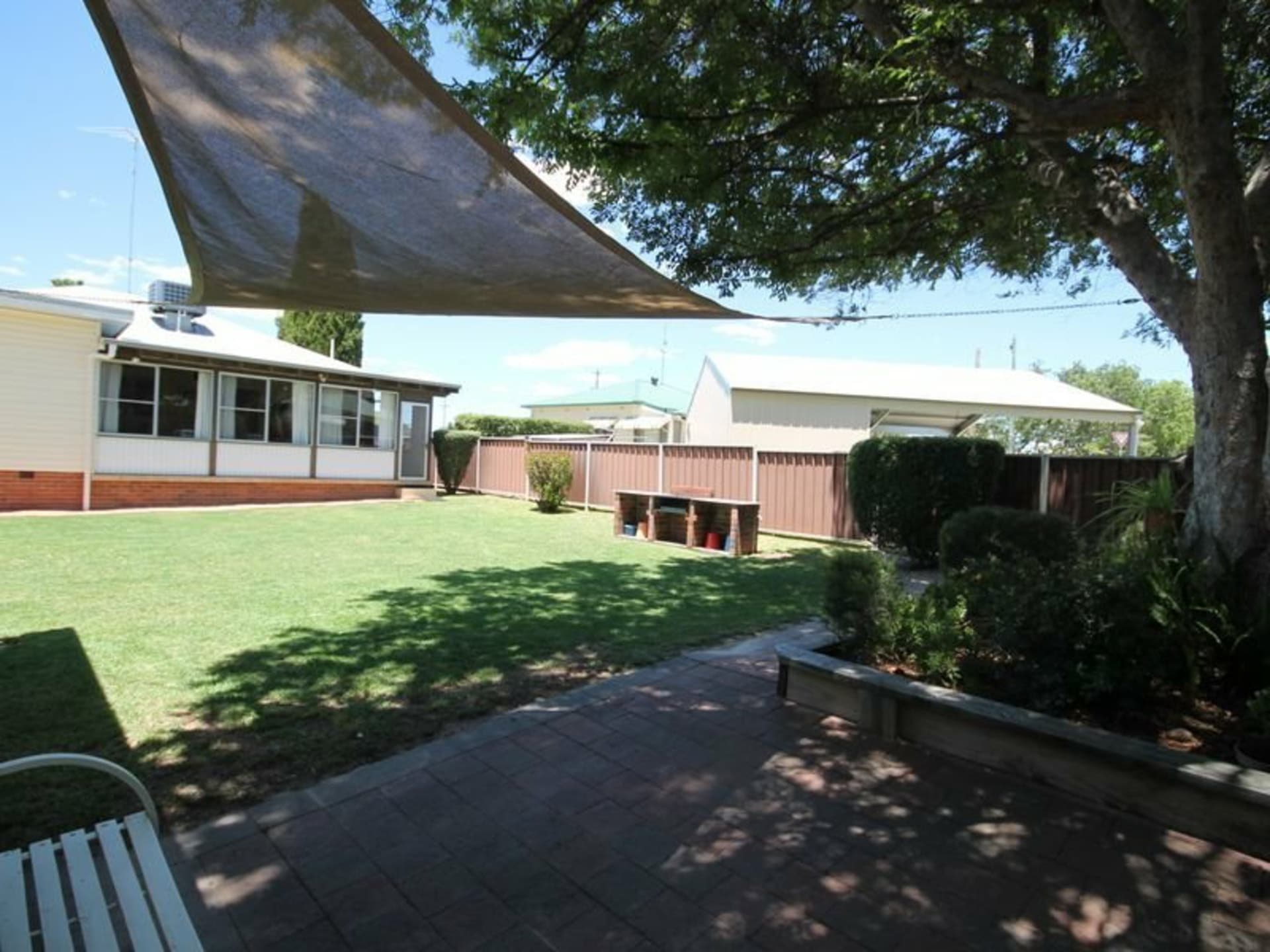 70 Rose Street, Inverell, Inverell - Thumbnail 3