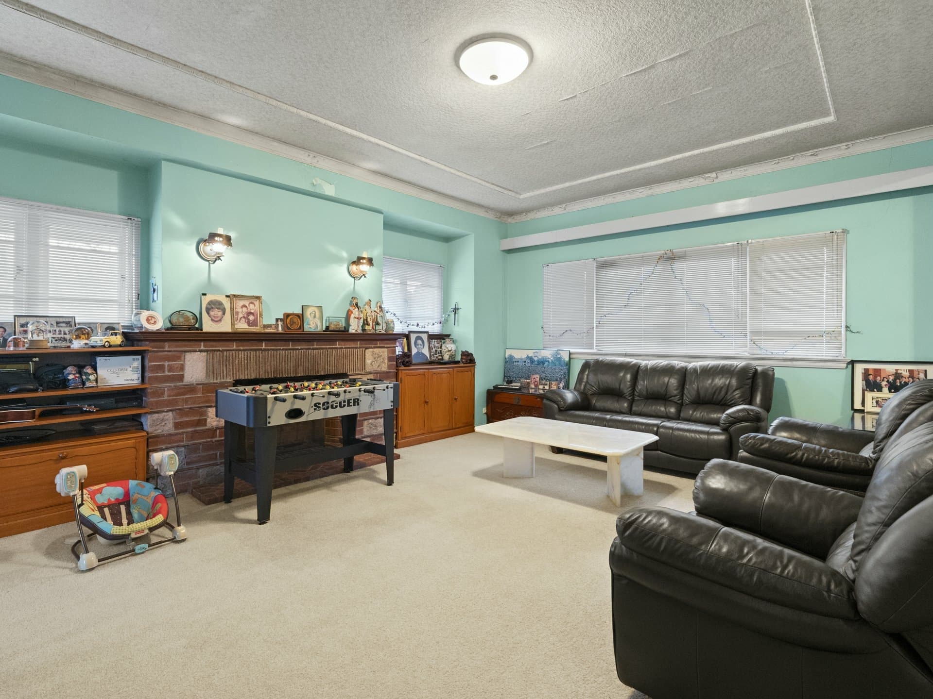 303-307 Swann Road, St Lucia, St Lucia - Thumbnail 2