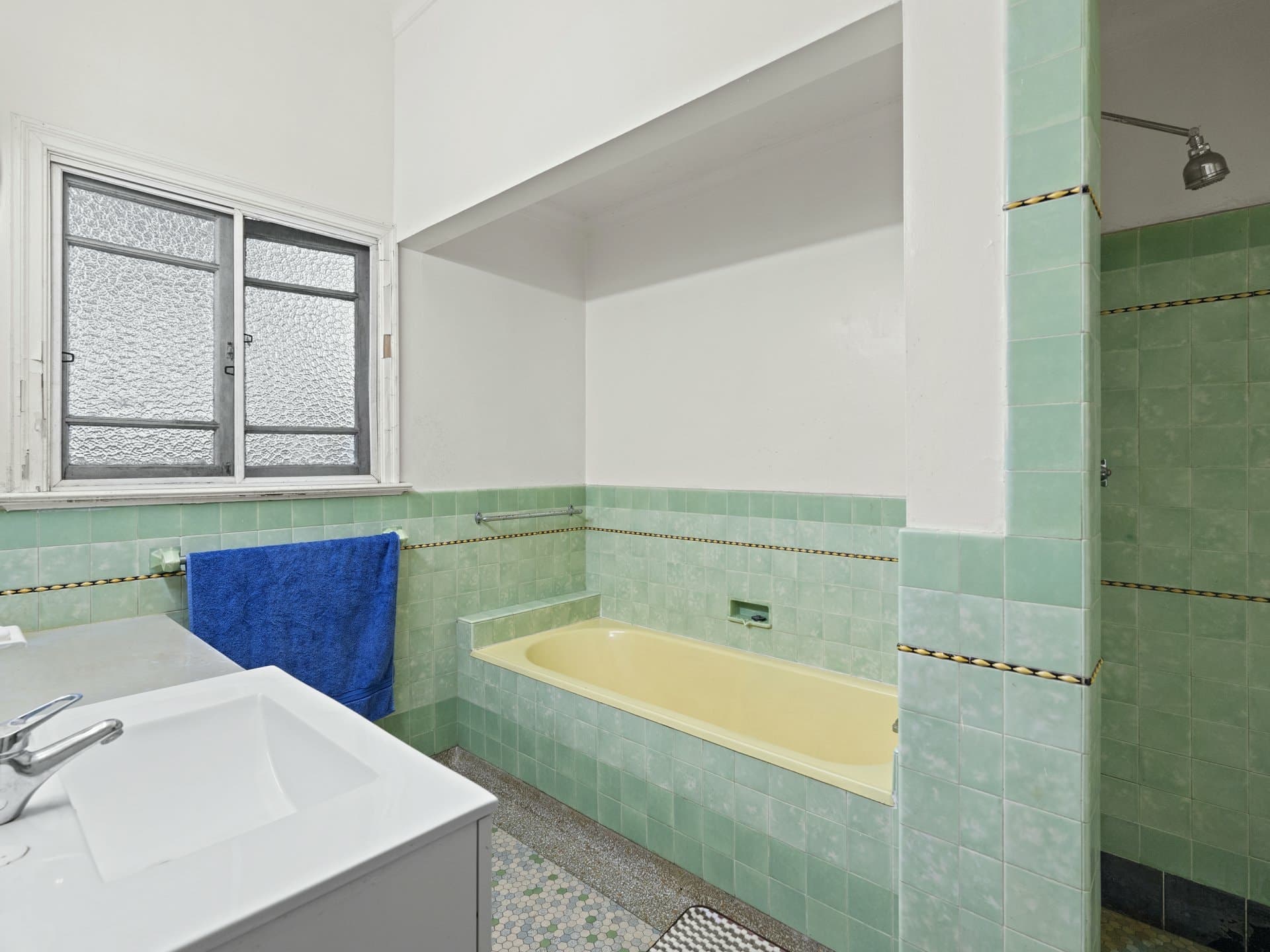 303-307 Swann Road, St Lucia, St Lucia - Thumbnail 6