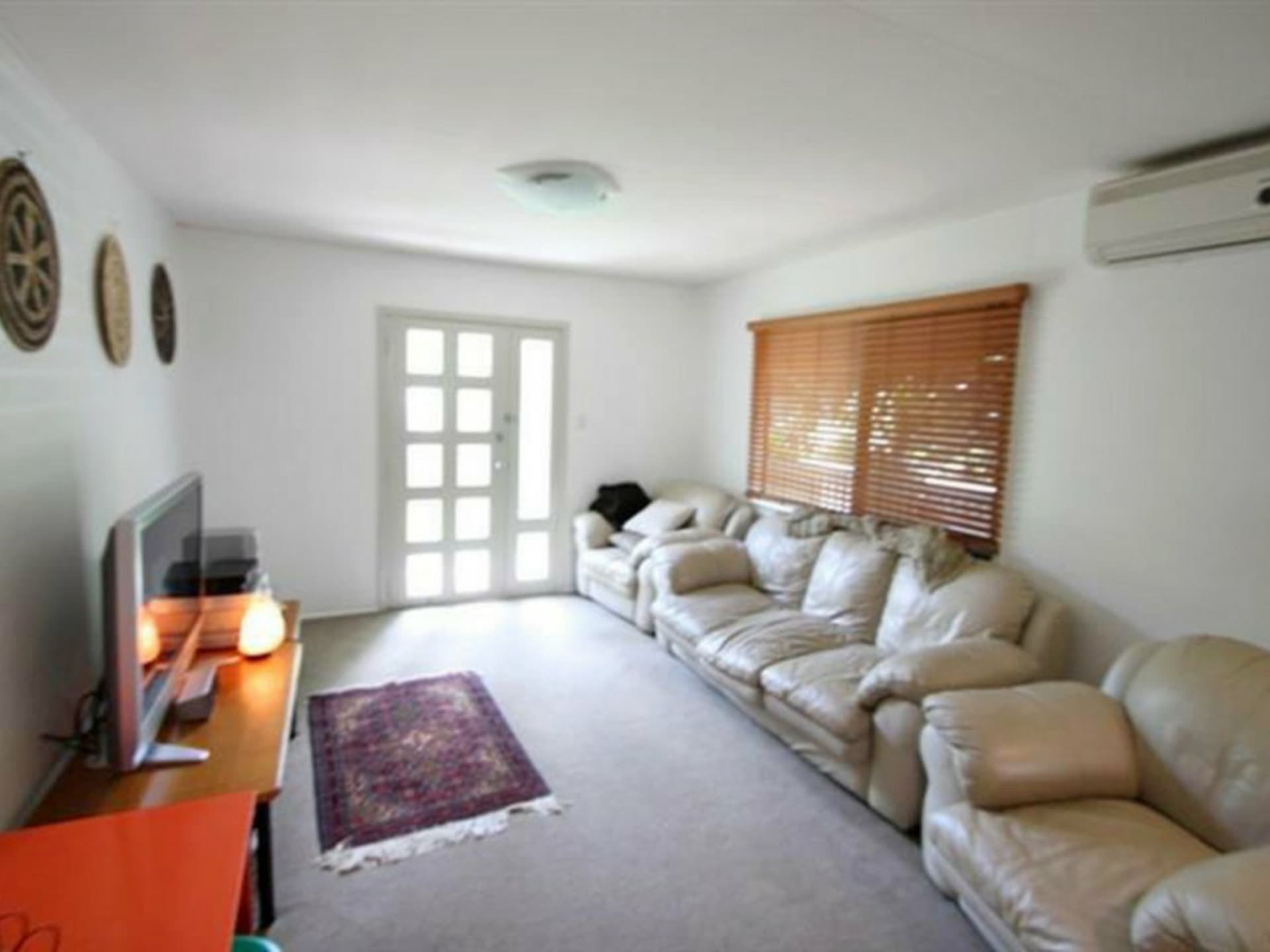 11 Somerset Street, Kallangur, Kallangur - Image 1