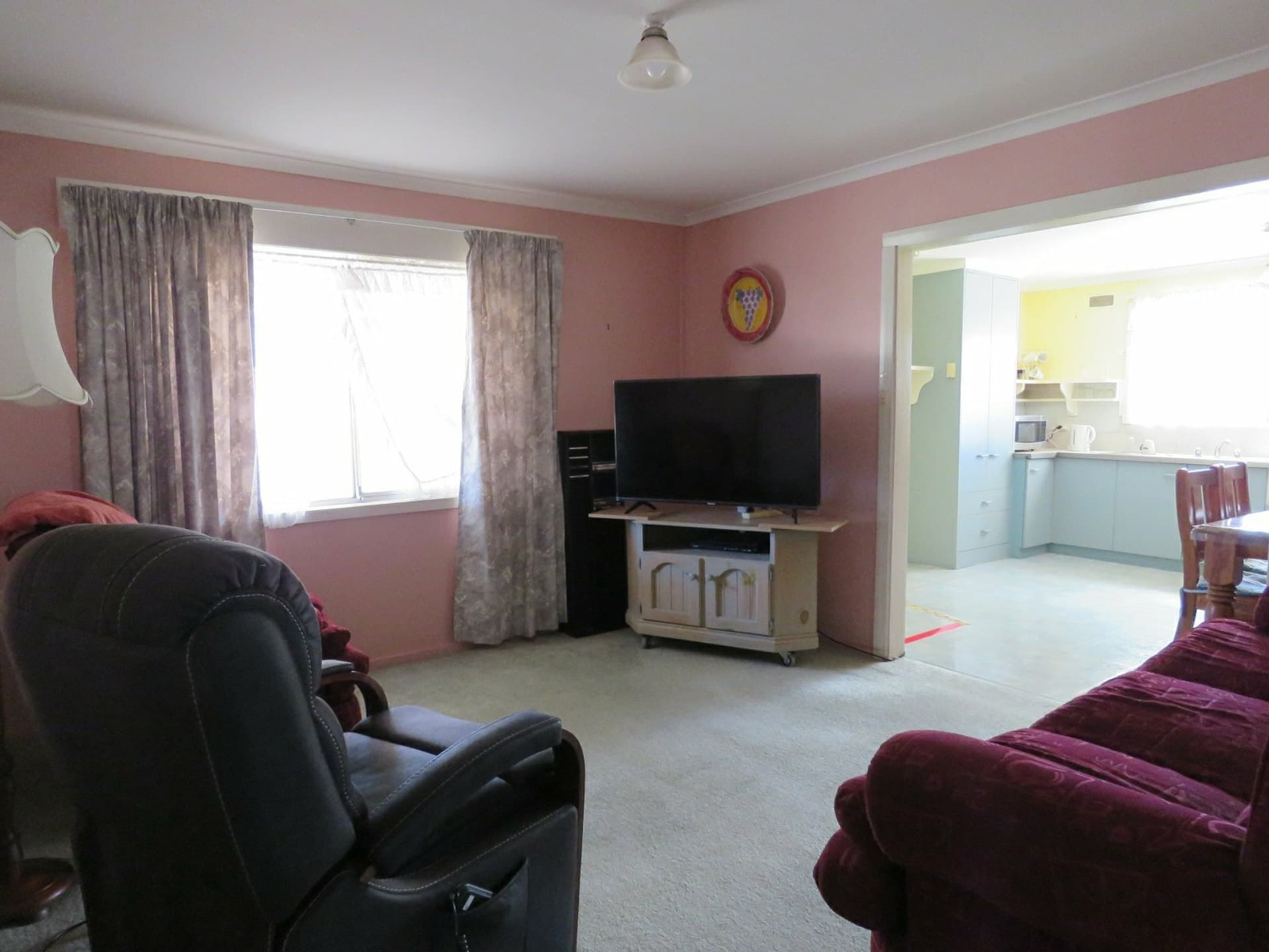 8 Cumming Street, Paynesville, Paynesville - Thumbnail 4