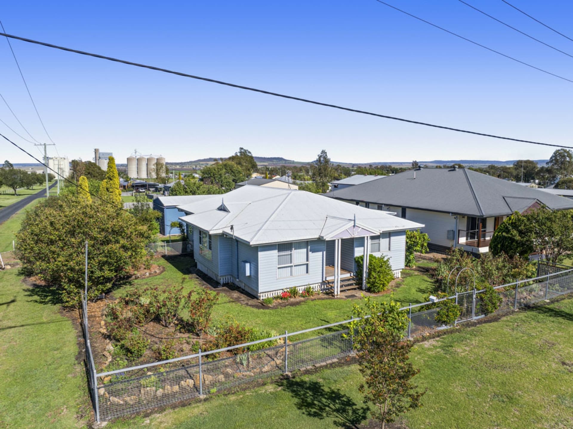 74 Victoria Street, Clifton, Clifton - Thumbnail 2